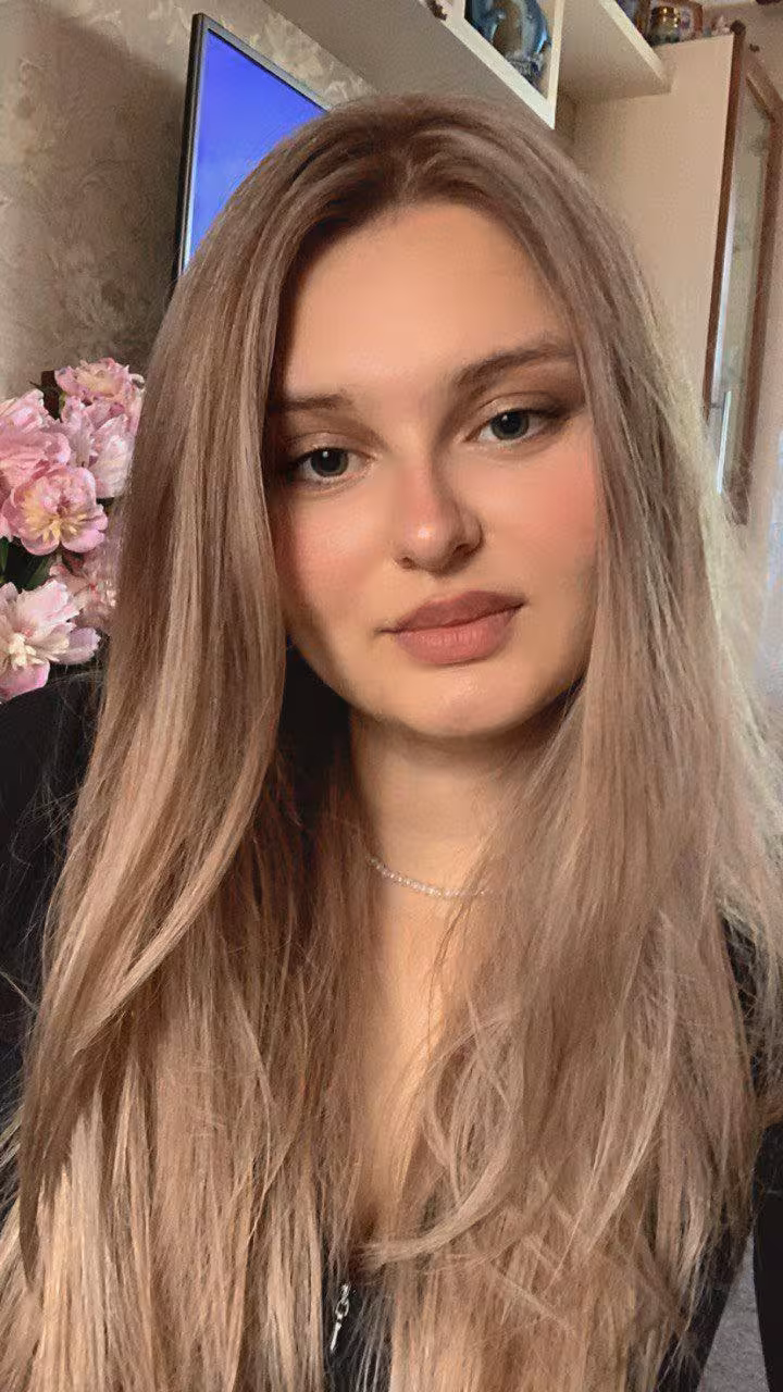 Marina dating single girls