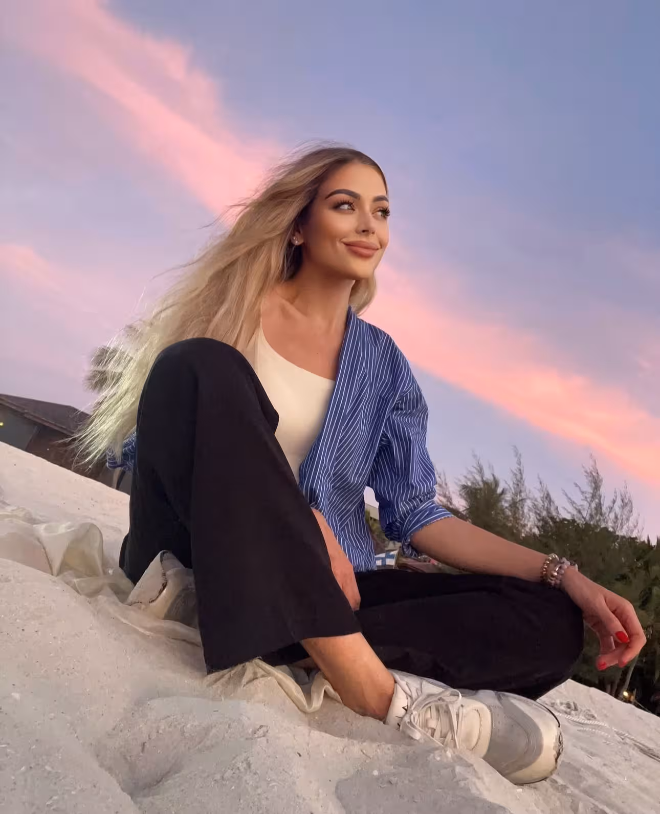 Alina dating single over 50