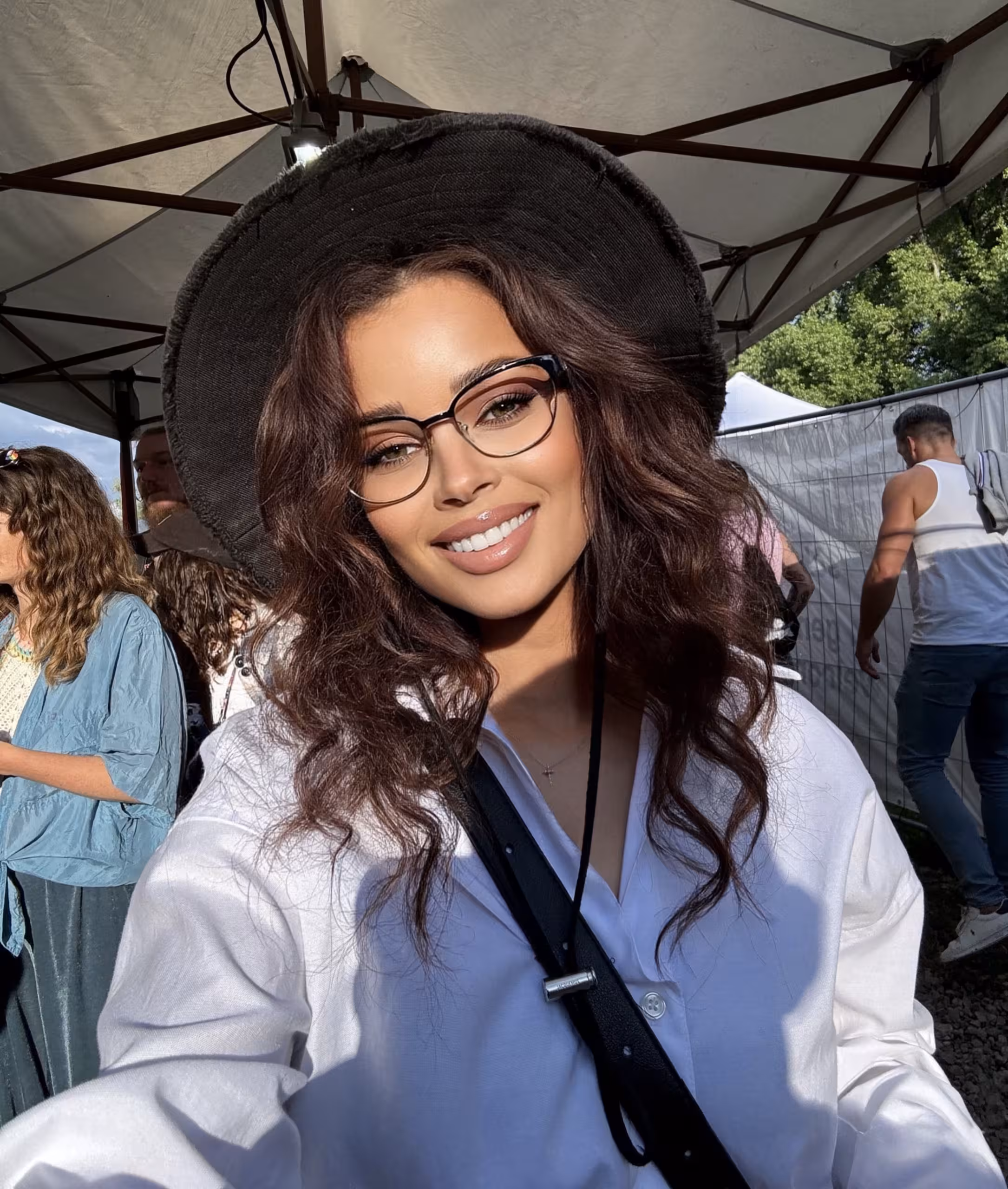 Erika dating single site