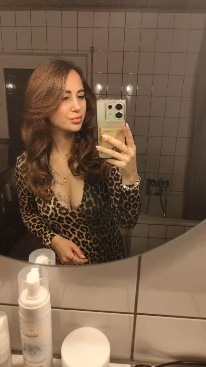 Viktoria hot ukrainian brides