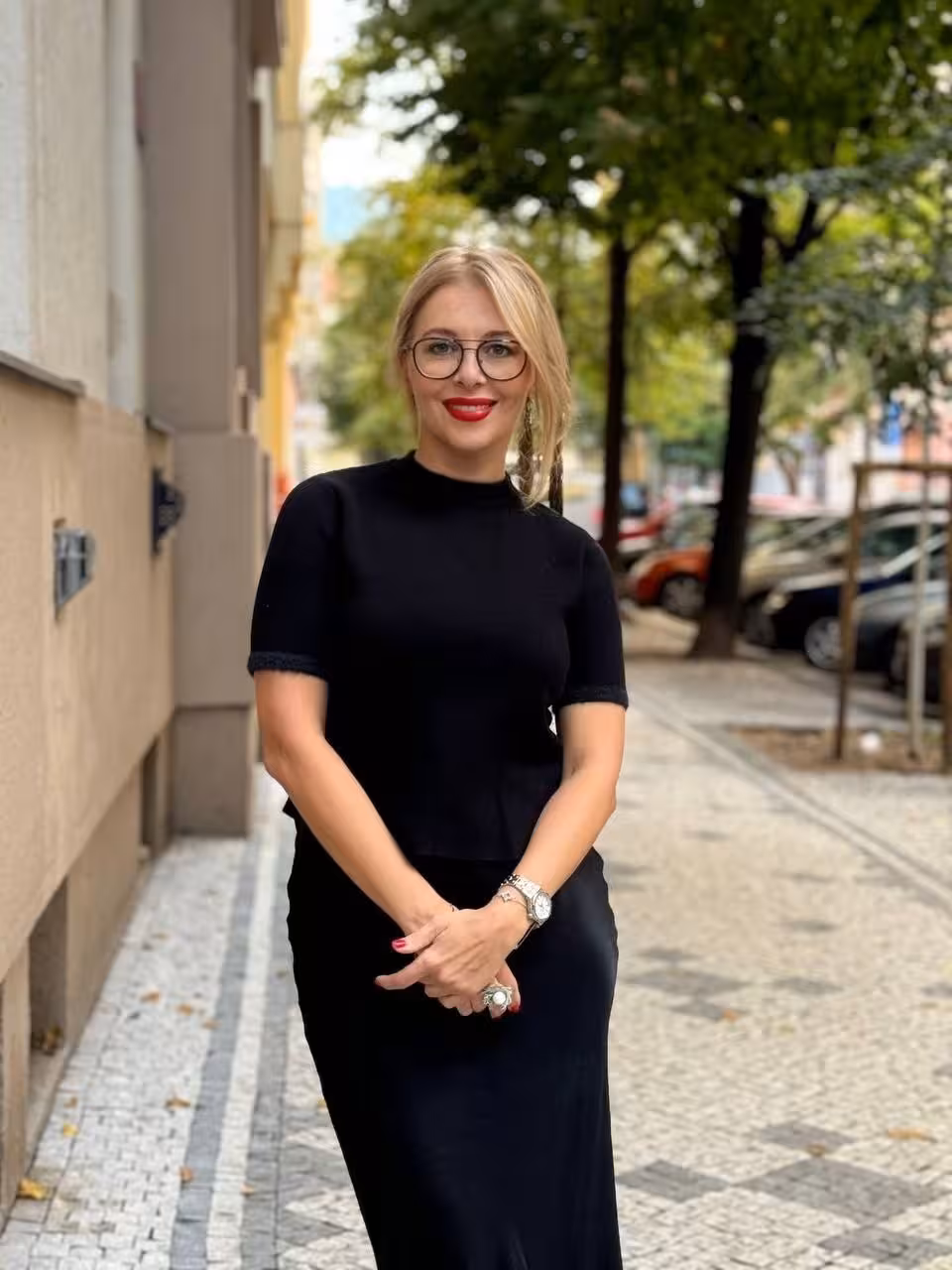 Olena single russian and ukrainian brides