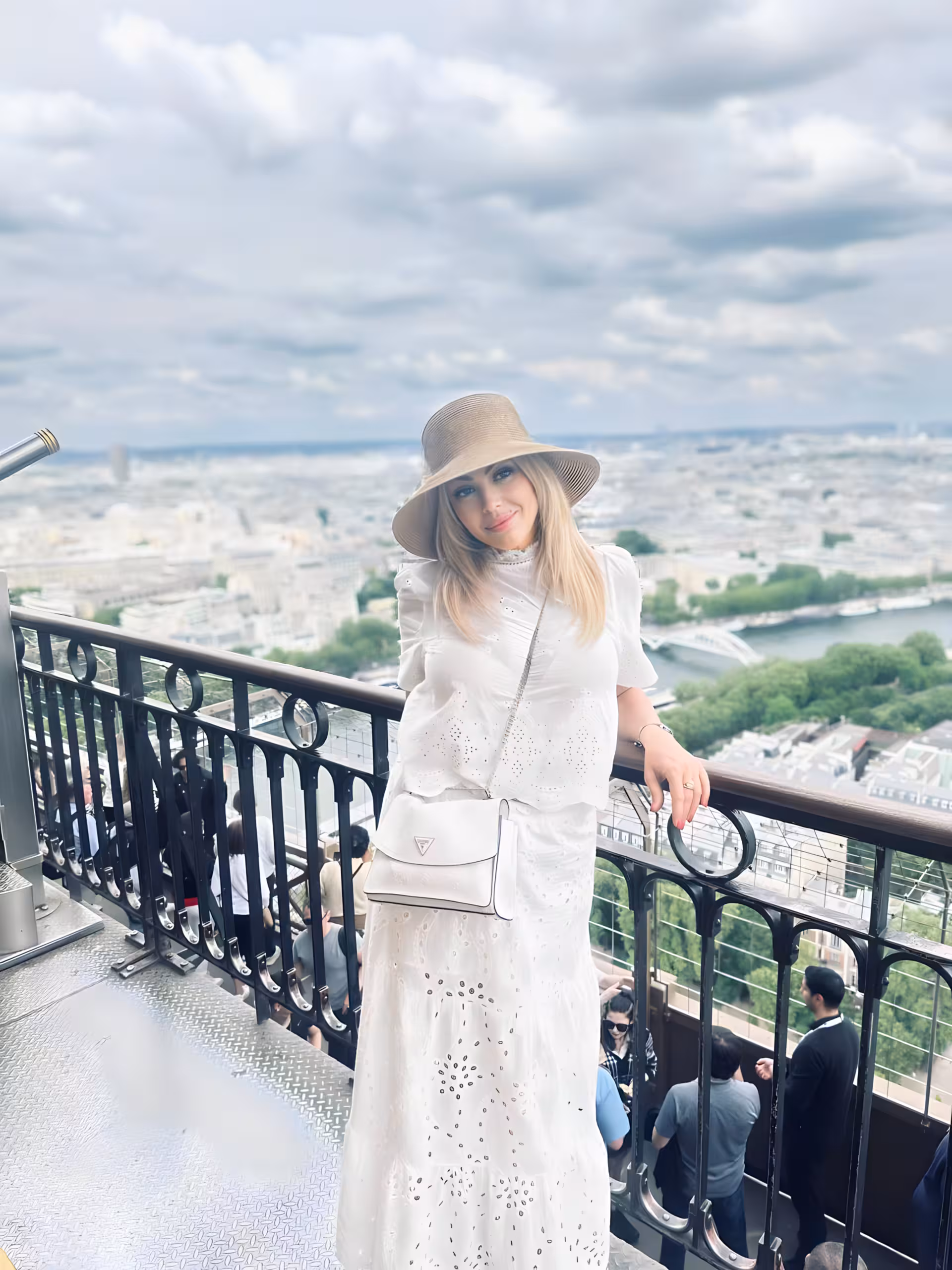 Halyna ukraine brides gallery