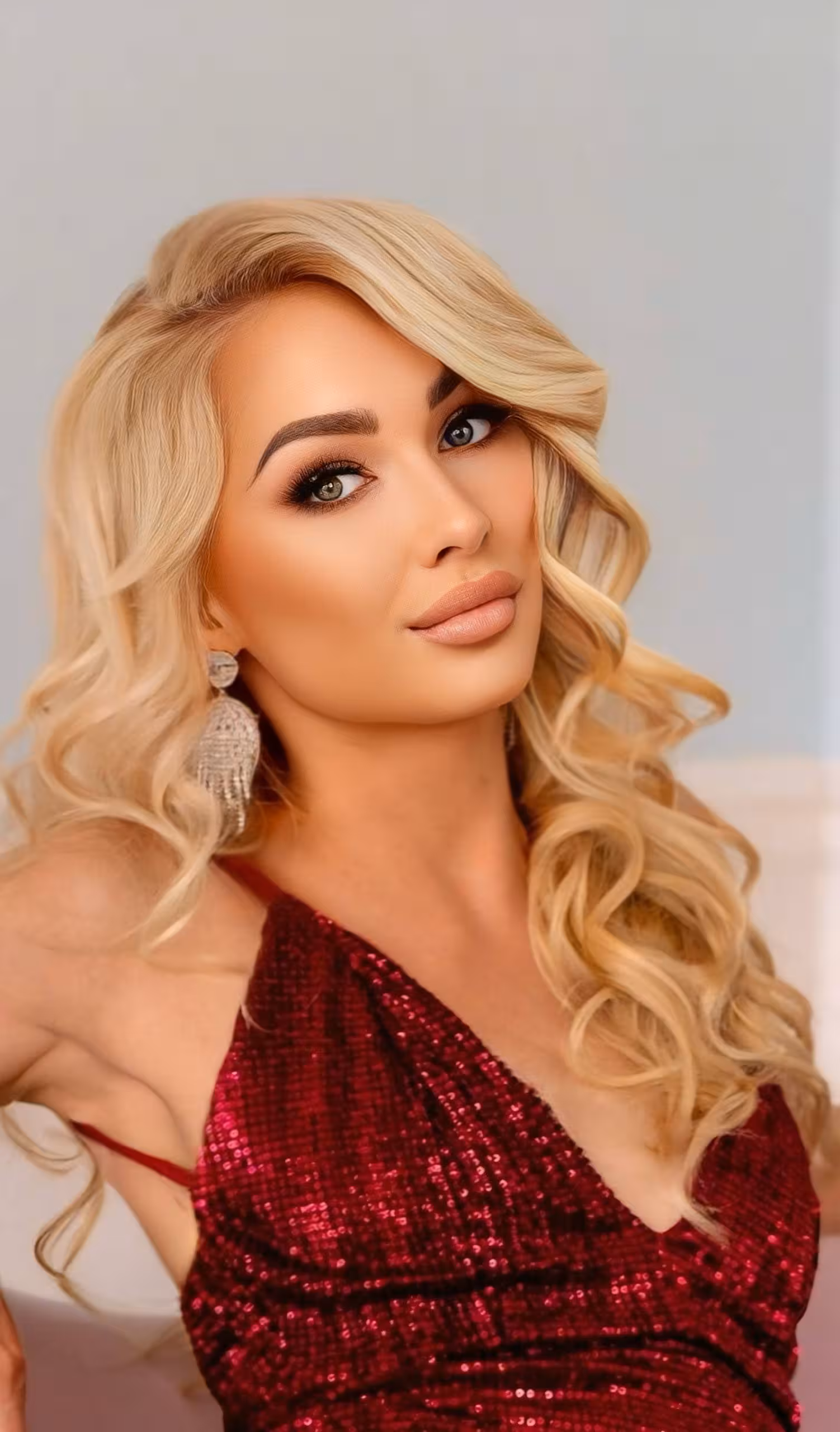 Tetiana golden ukrainian brides