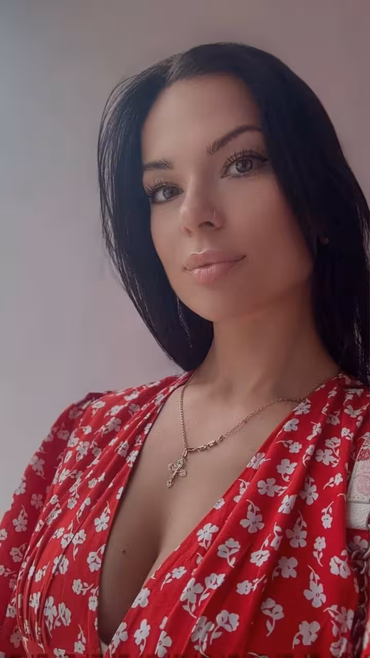 Anastasia ukraine brides gold