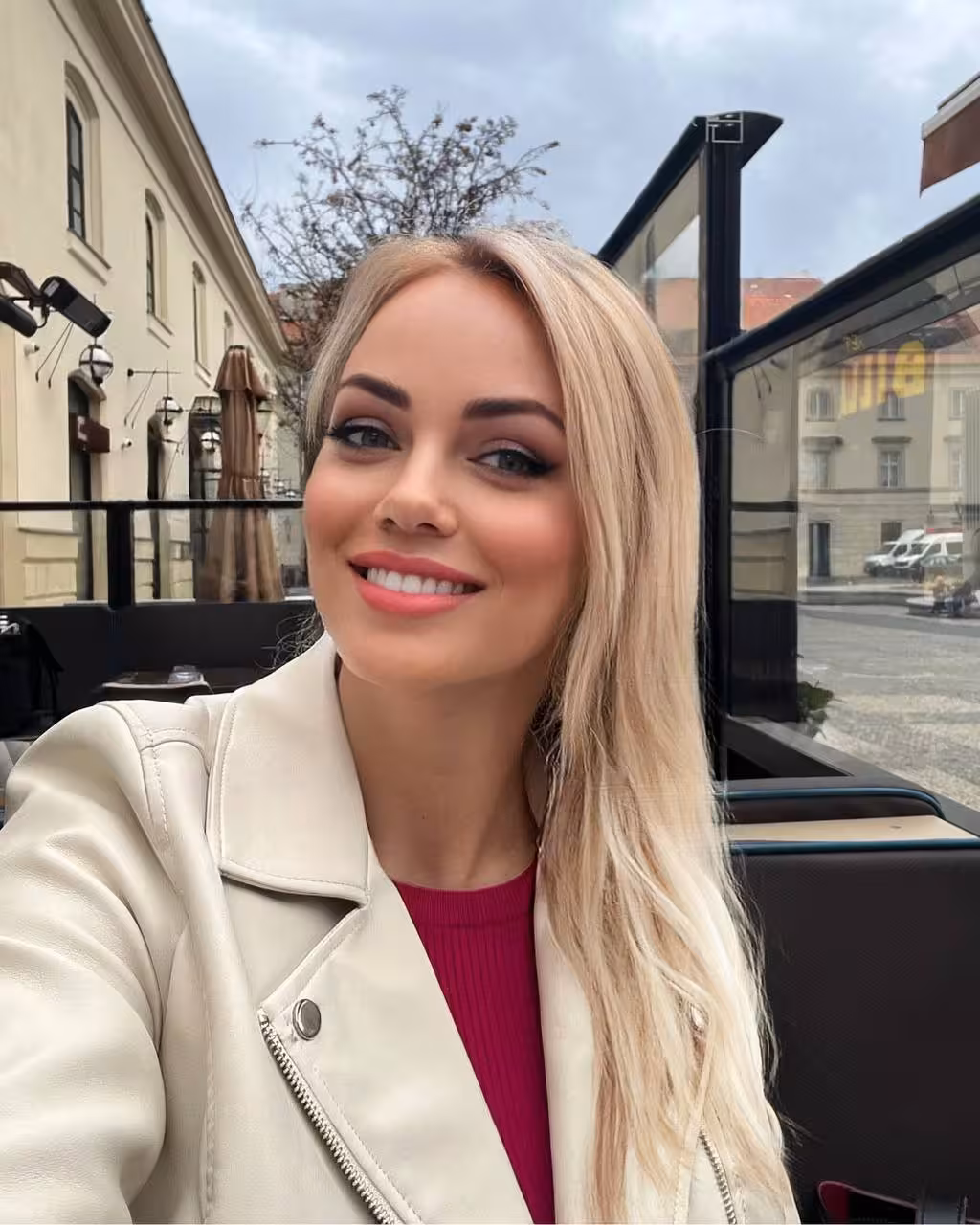 Nadia golden ukrainian brides