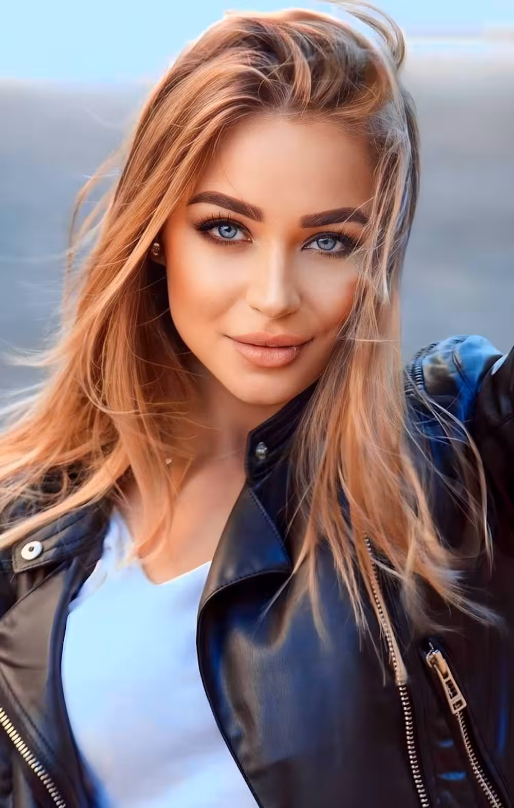 Veronika golden ukrainian brides