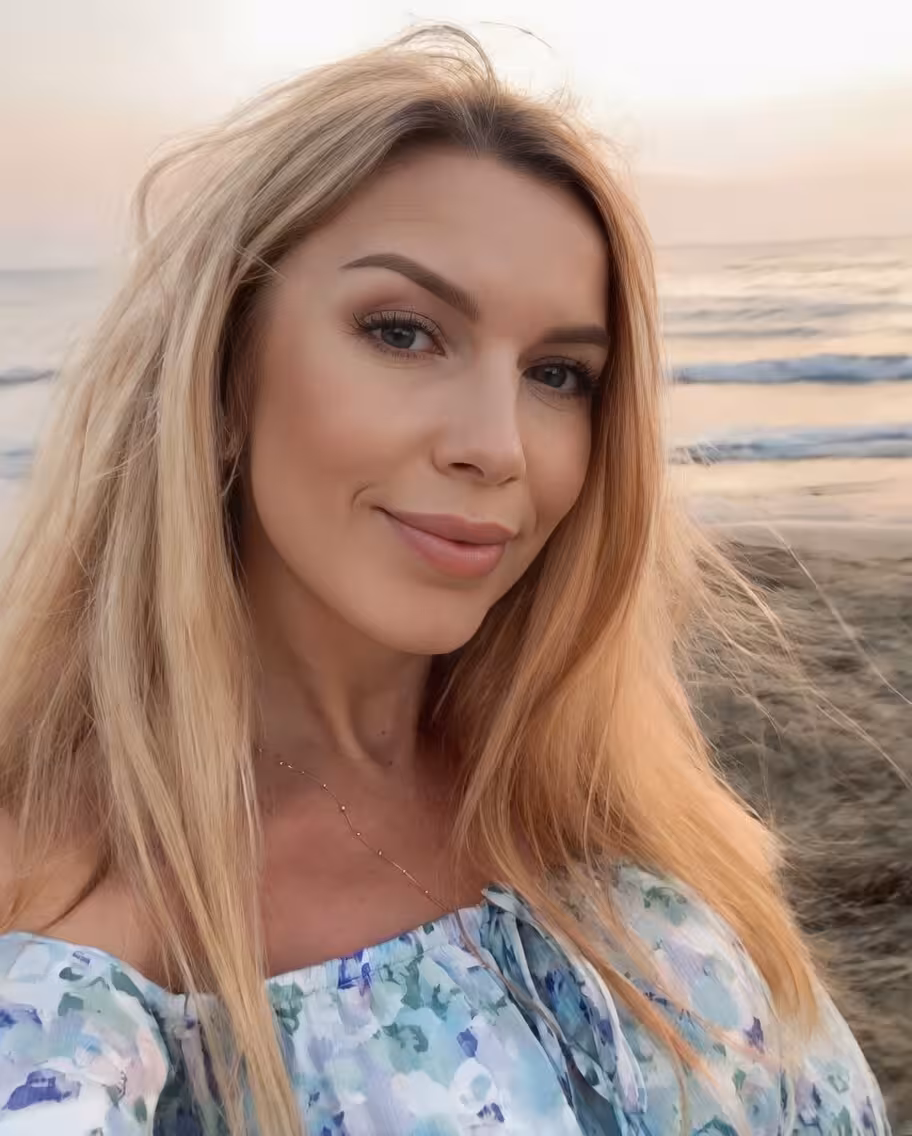 Viktoriia  hot ukrainian brides