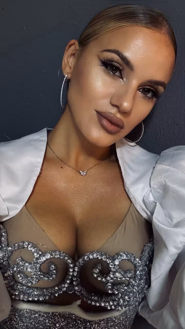 Valenty  ukrainian brides 100