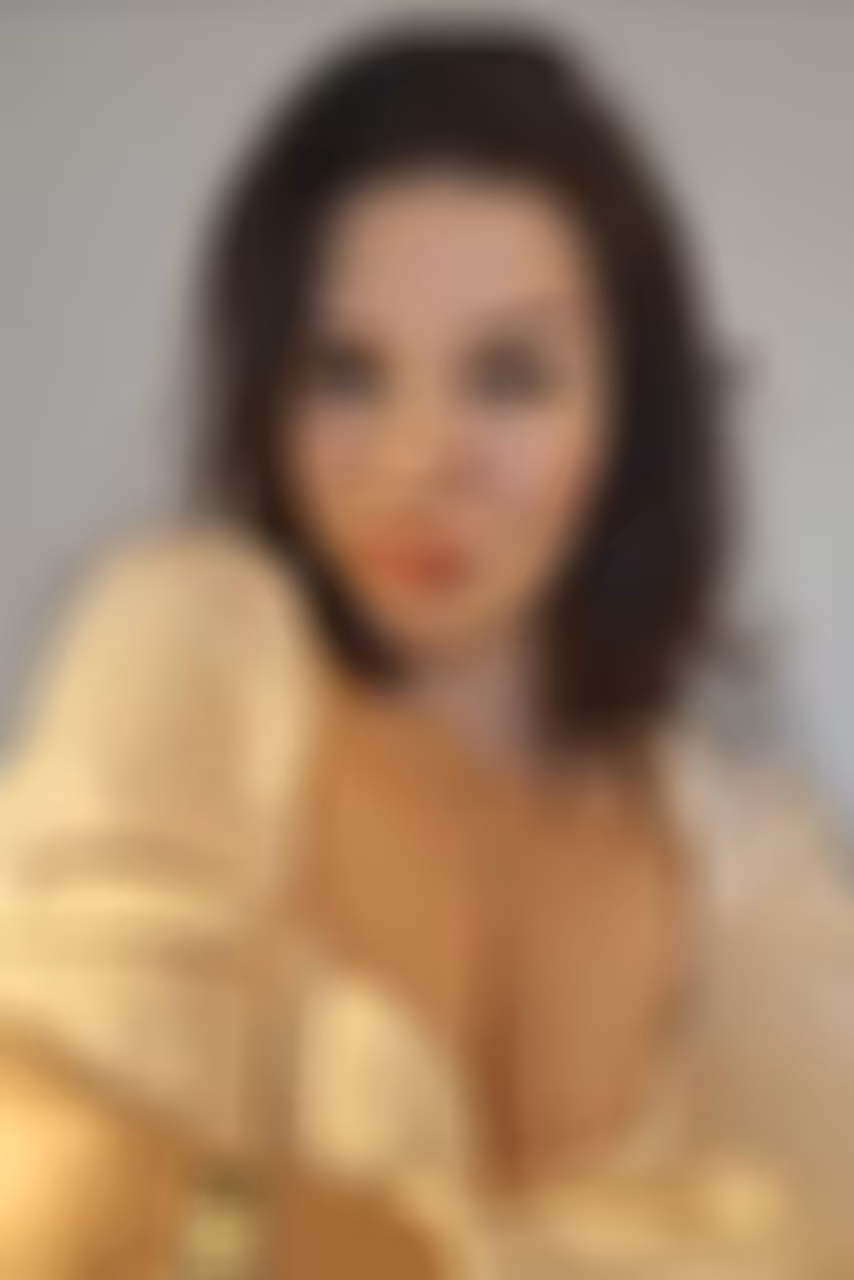 Vlada 39 yo from Kyiv Ukraine Charmer bride ready to be a wife