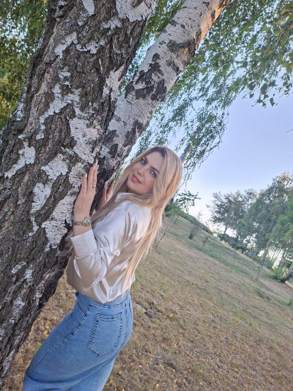 Oksana 44 Kiev Ukraine A charming bride with a beautiful soul