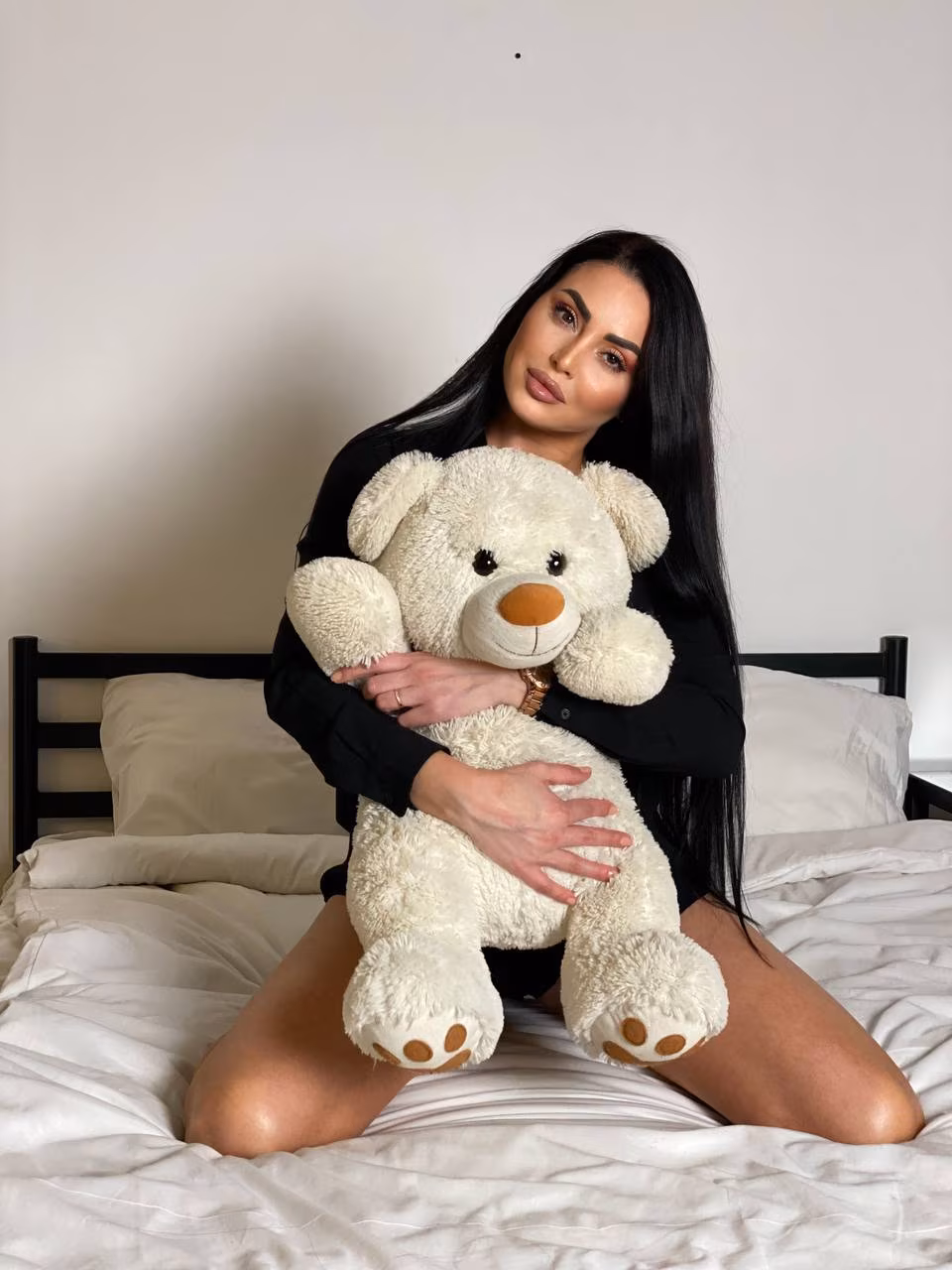 Julie 42 Kharkov Ukraine Charmed bride wants to be your wife