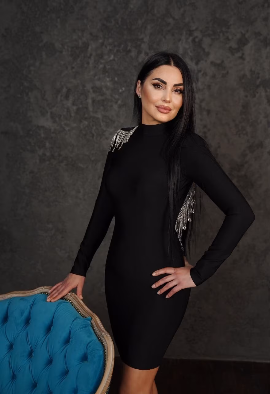 Julie 42 Kharkov Ukraine Charmed bride wants to be your wife
