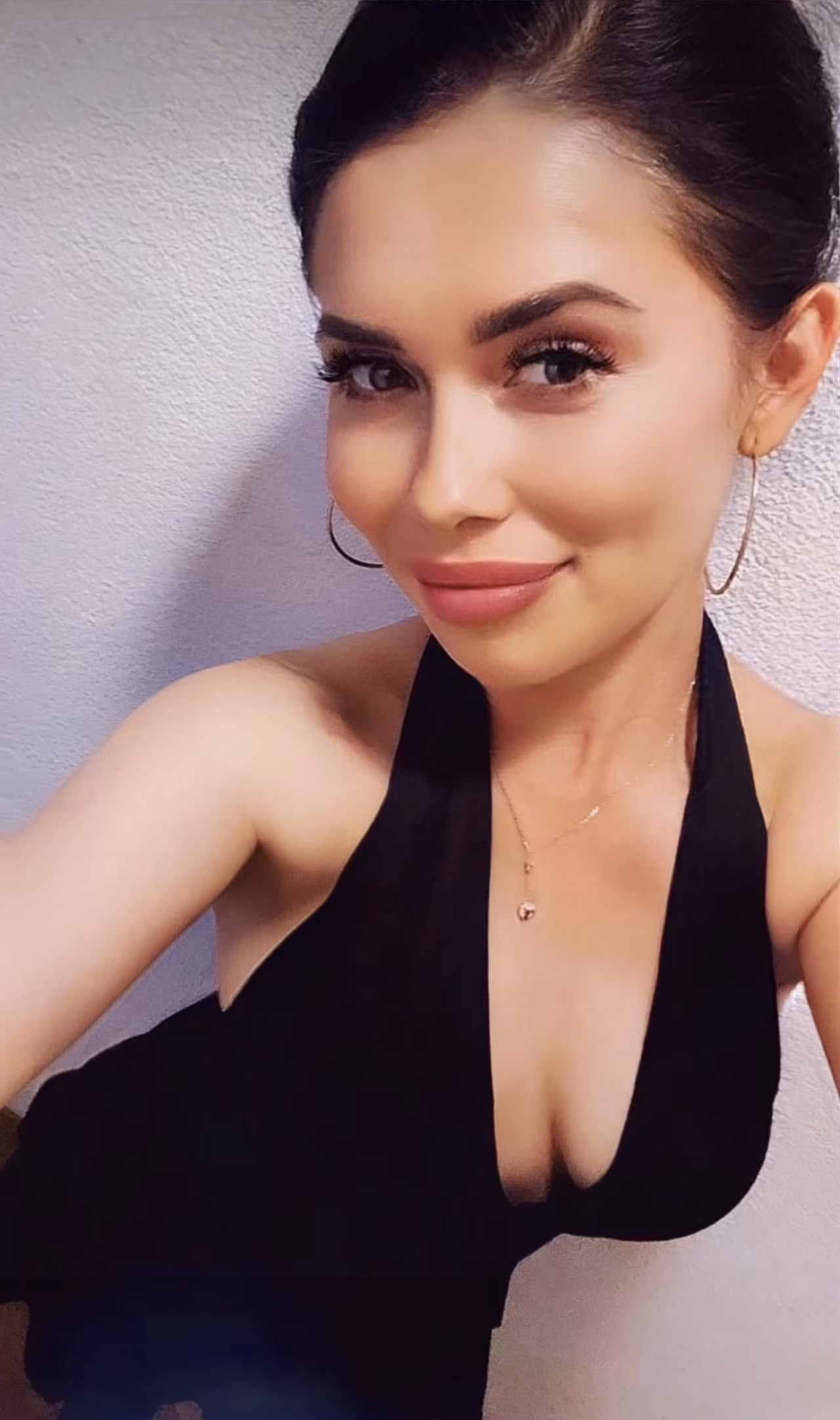 Tetiana 41 Fribourg Switzerland Charmer bride looking for a protector