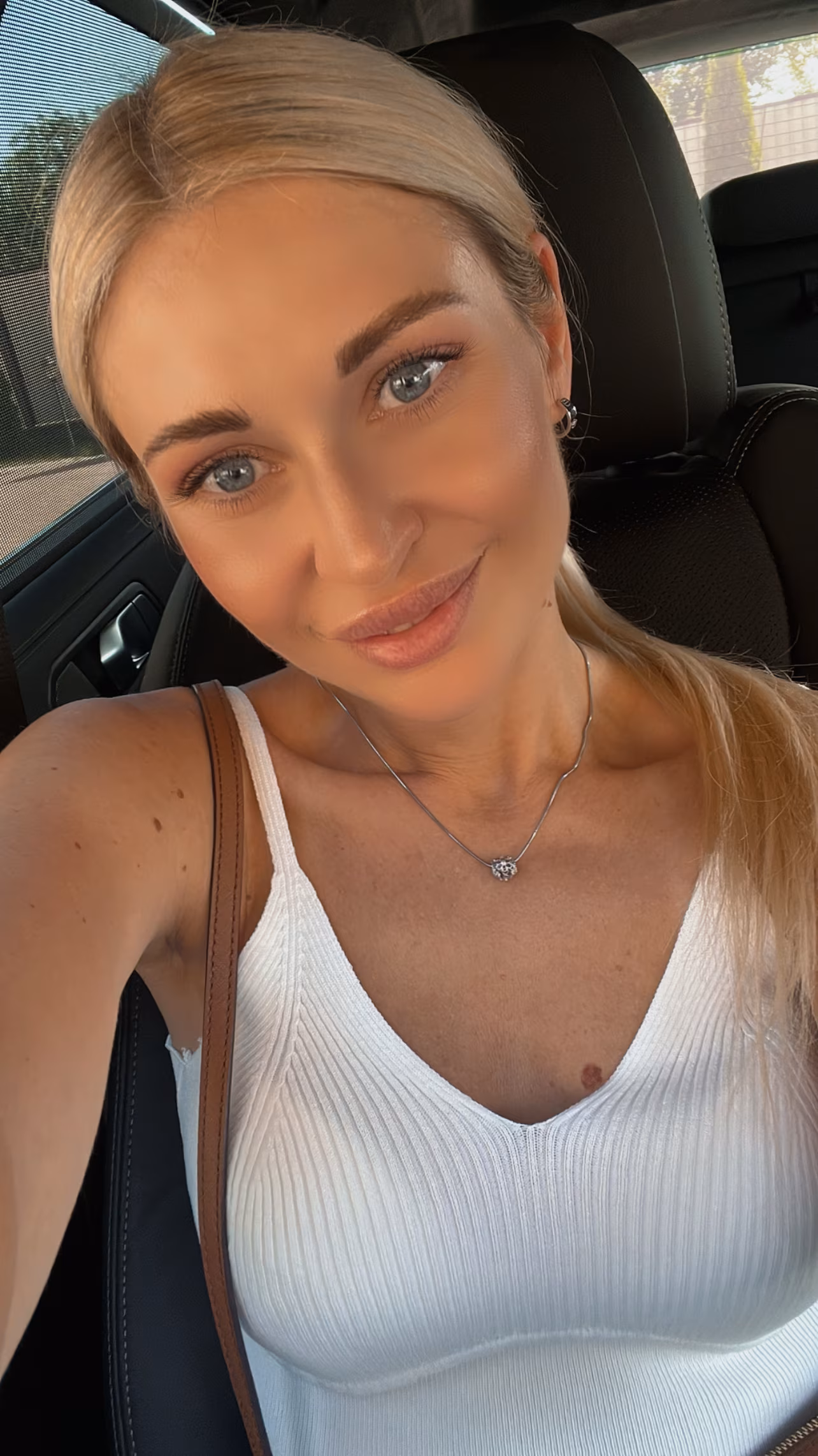 Tanya 38 Kyiv Ukraine Charmer bride seeking a man of values