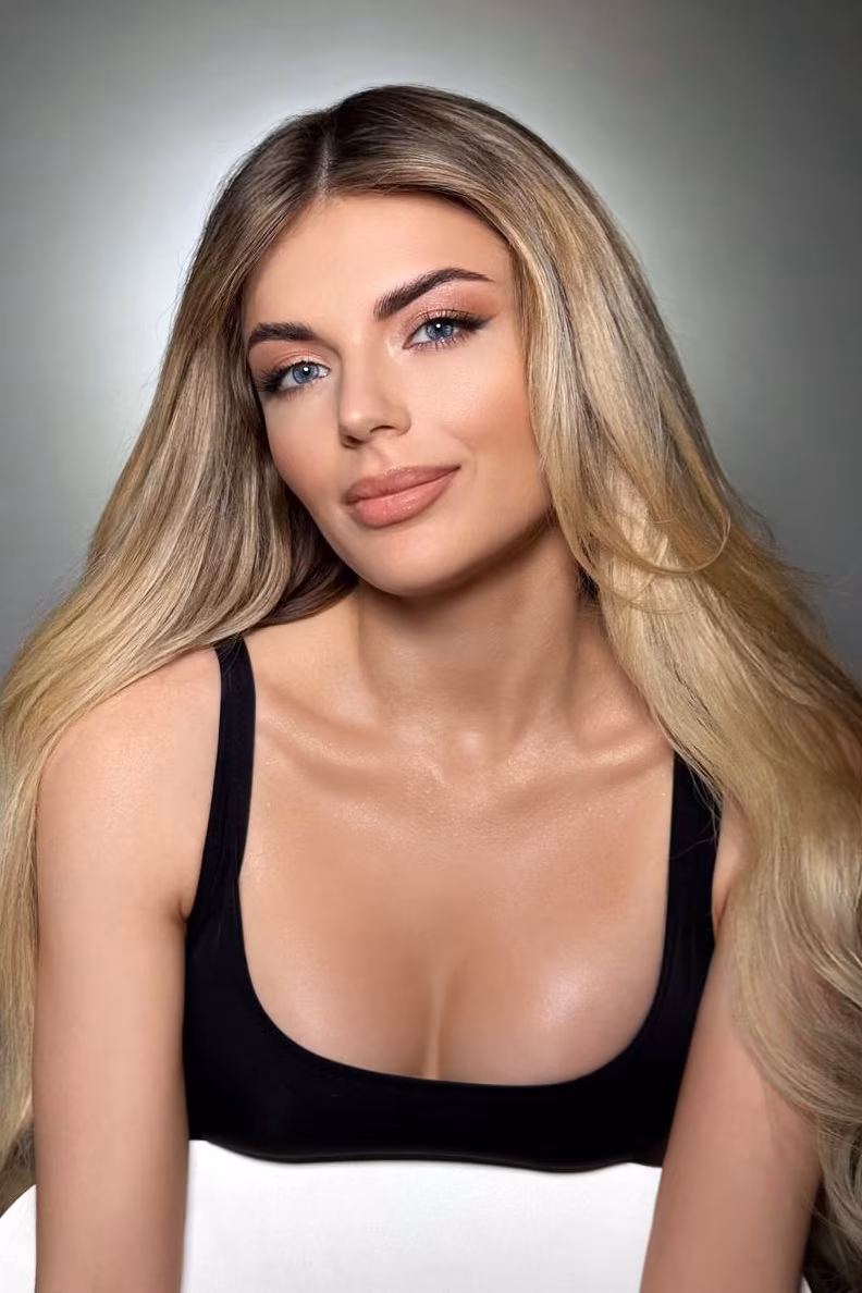 Alexandra 30 Kyiv  Ukraine Charms and grace of a bride