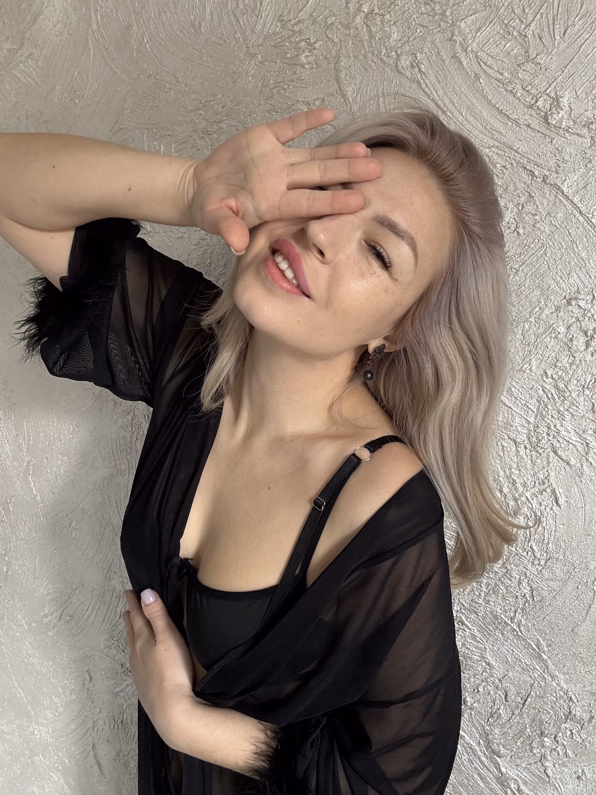 Alena 39 Kryvyi Rig Ukraine Charms of a bride are everlasting