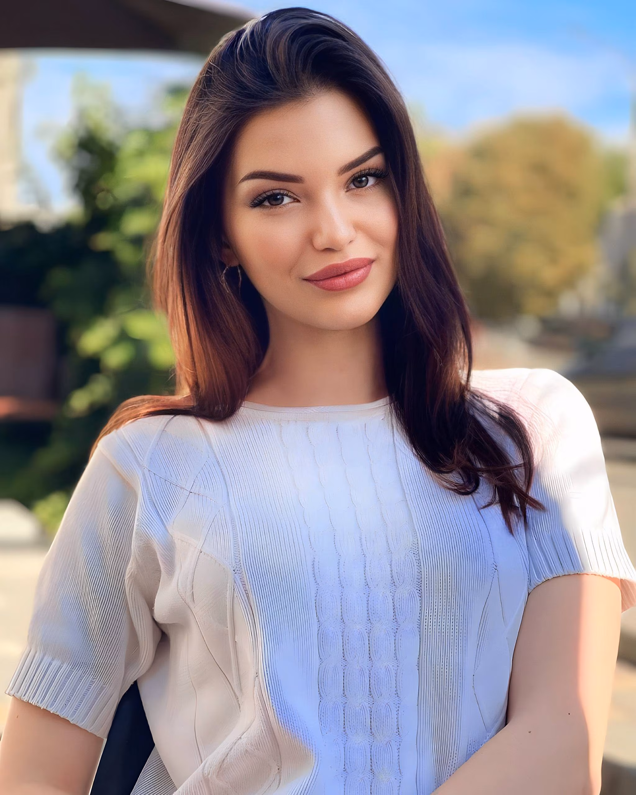 Alina 19 Sumy Ukraine Charms of a bride are precious