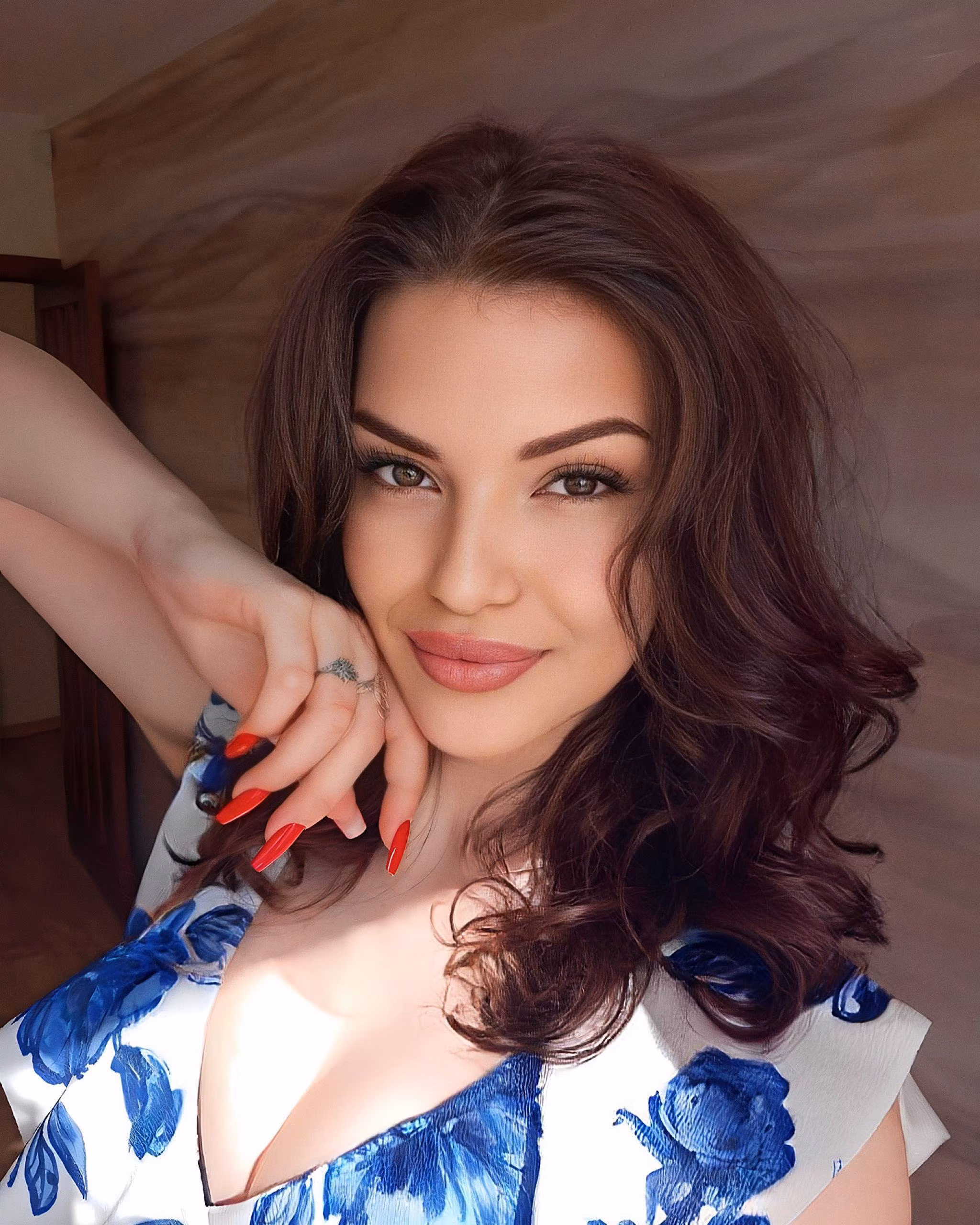 Alina 19 Sumy Ukraine Charms of a bride are precious