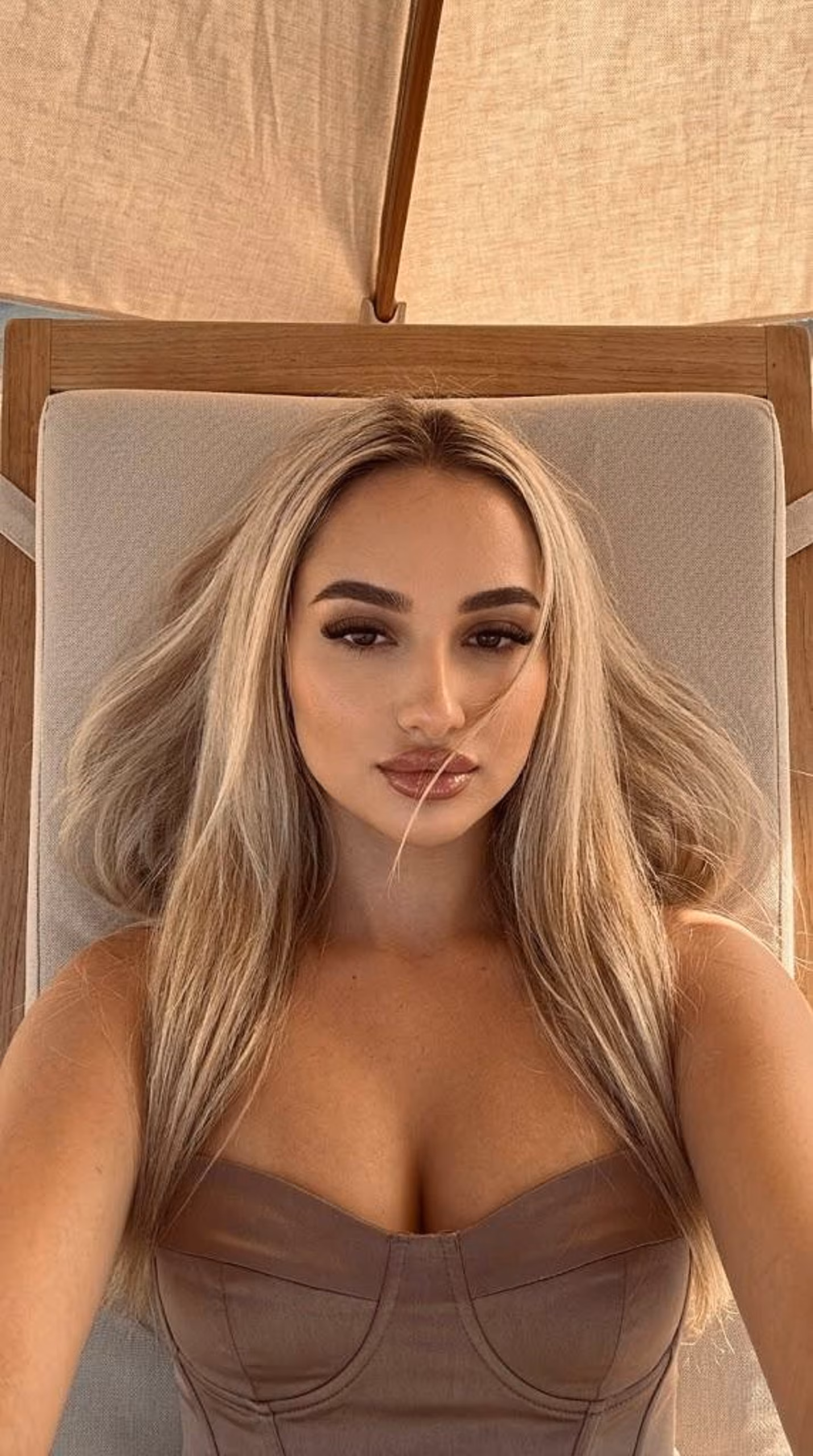 Anna 24 Ivano-Frankivsk Ukraine Charms of a bride are timeless