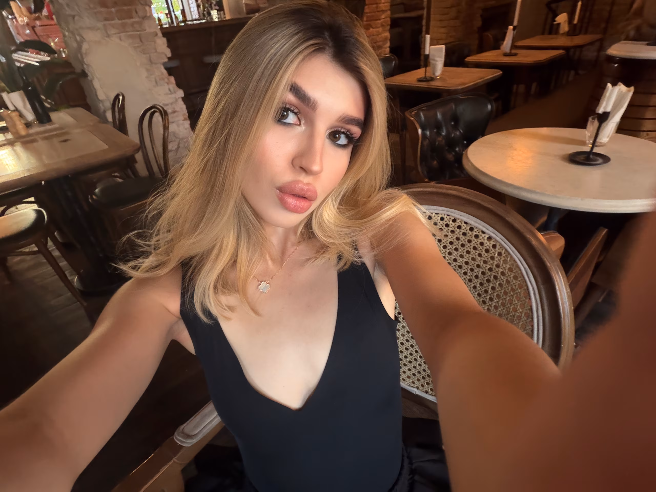 Lilia 20 Kyiv Ukraine I dream of being a charming bride