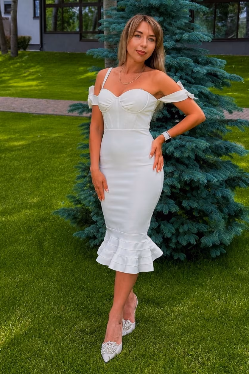 Kristina 40 Meinerzhagen Germany I'm a charmed bride with a bright future