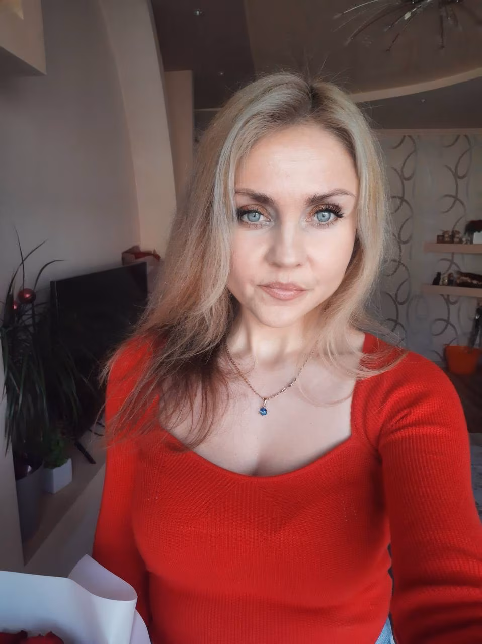 Oksana 42 Lodz(PL);Novovolynsk(UA) Poland Im a charming bride with endless love