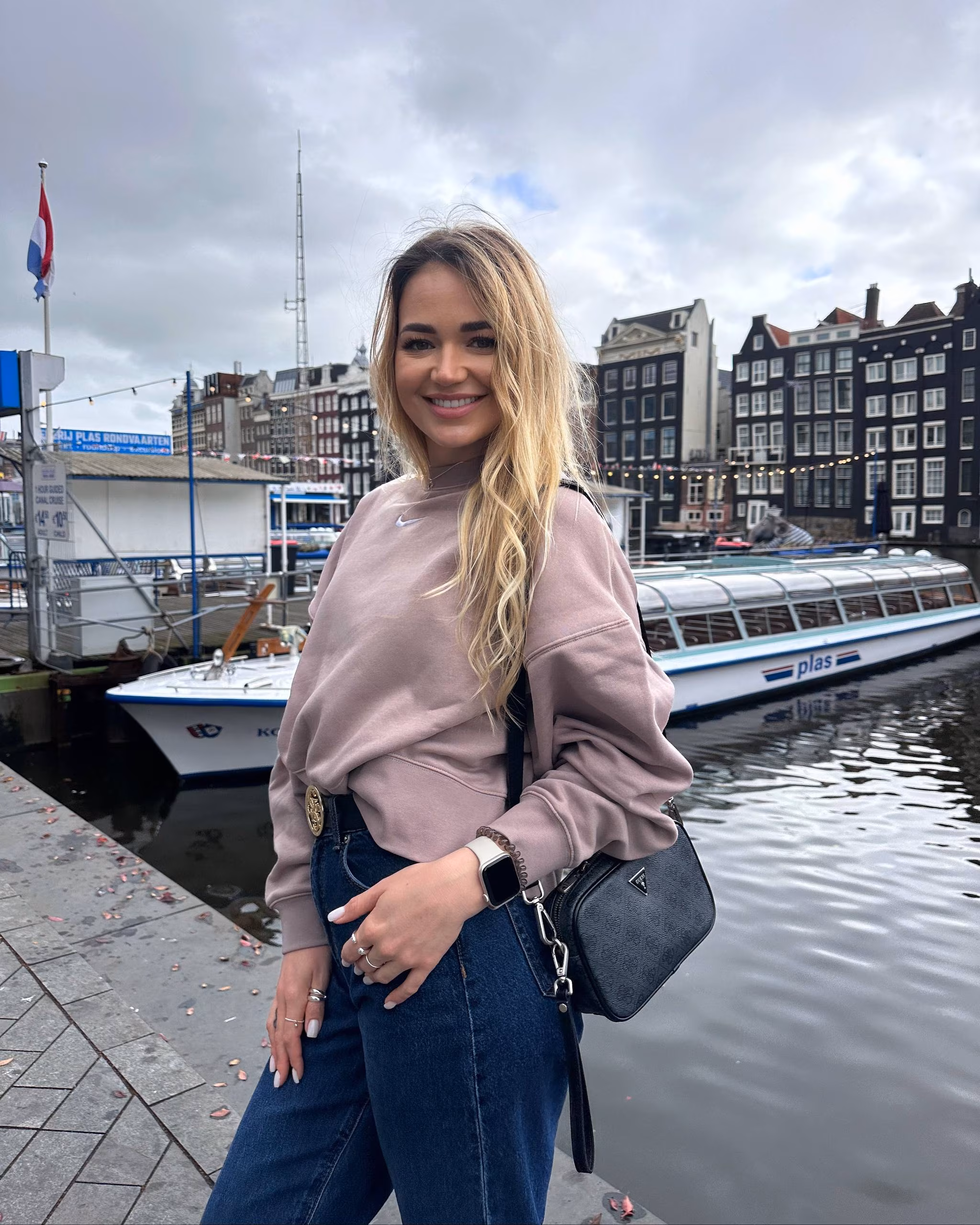 Dariia 31 Warsaw Poland Im a charming bride with grace