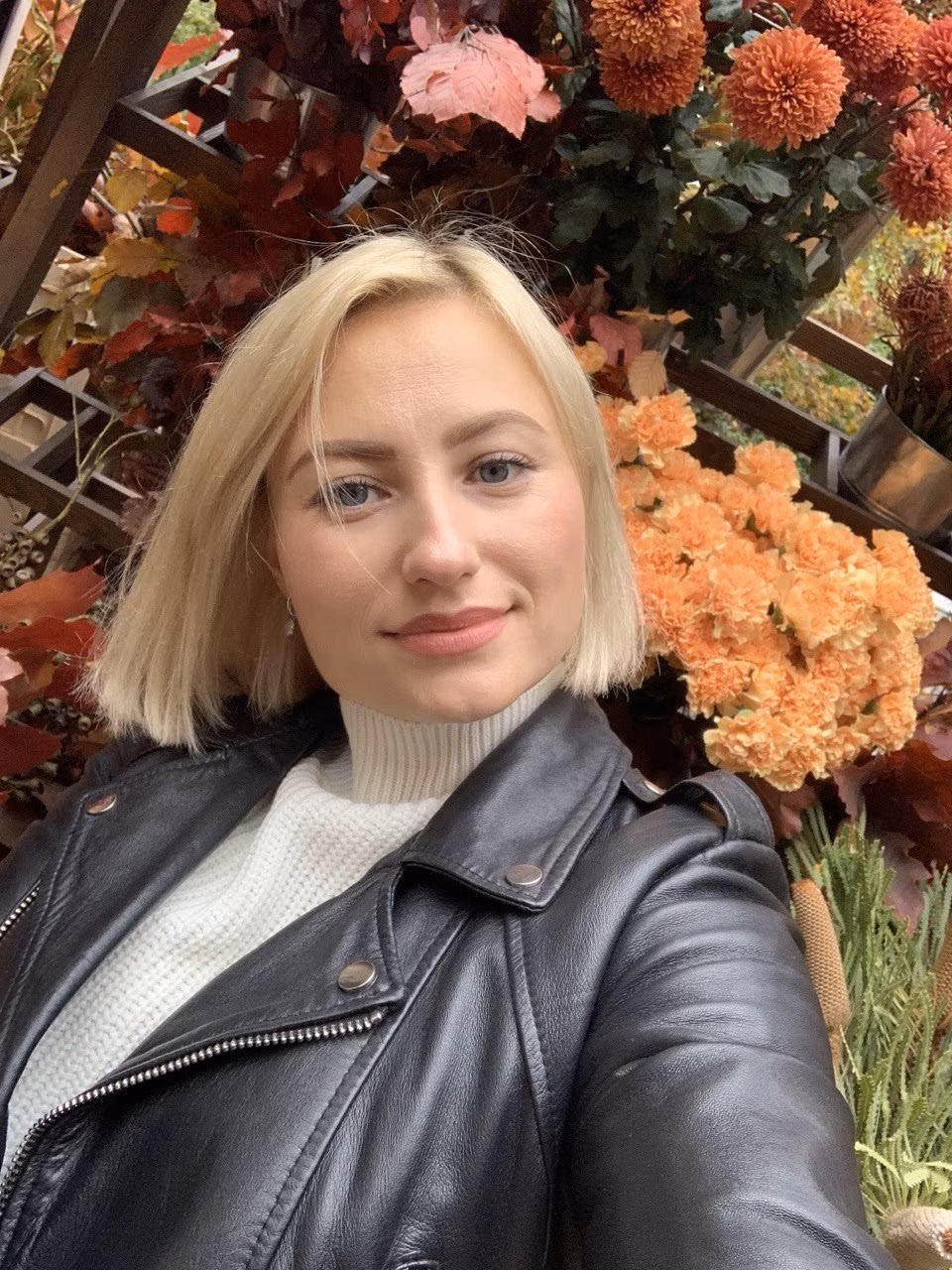 Lina 40 Kyiv   Ukraine A charming bride with a gentle soul