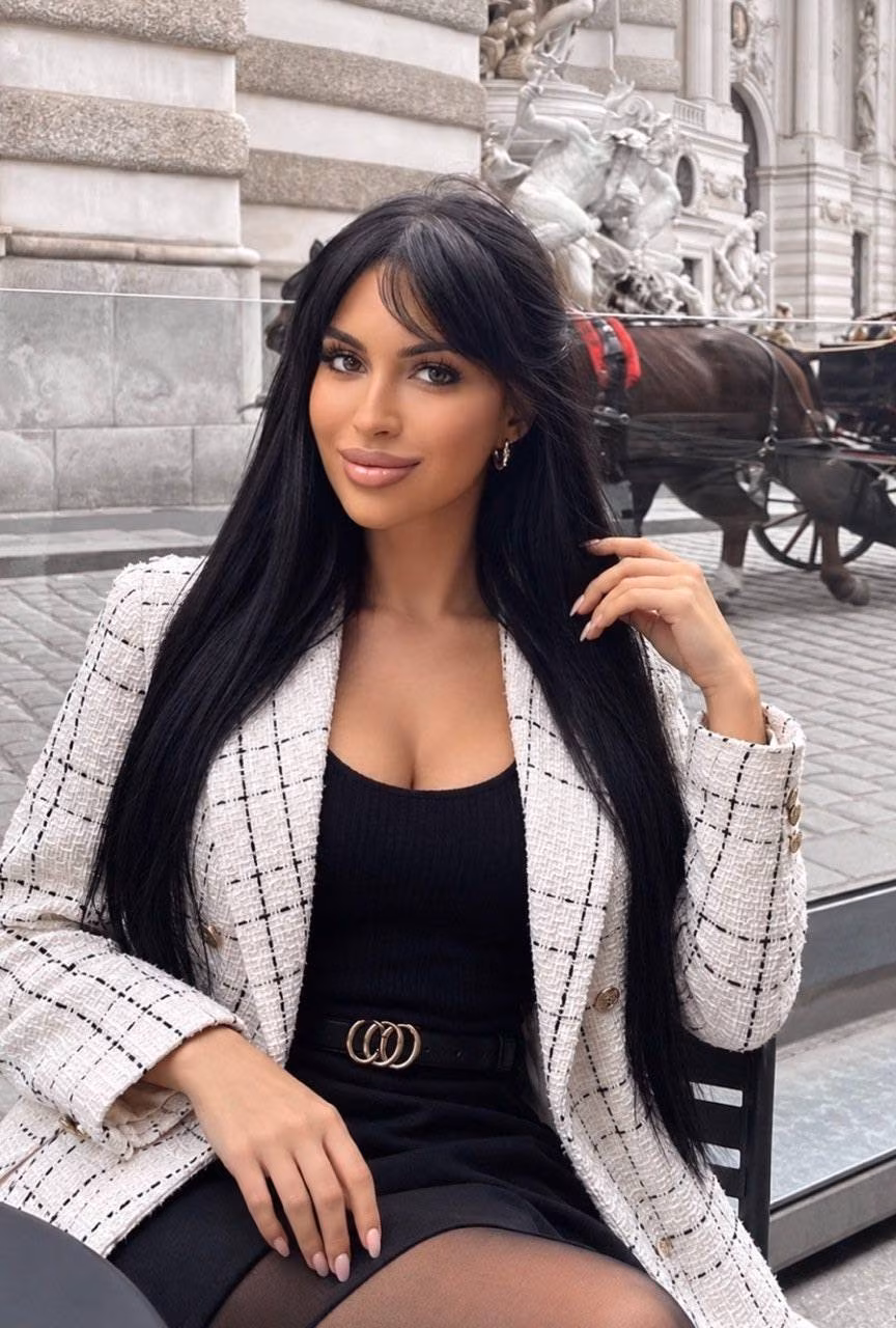 Andela 29 Vienna Austria A charming bride with a pure soul