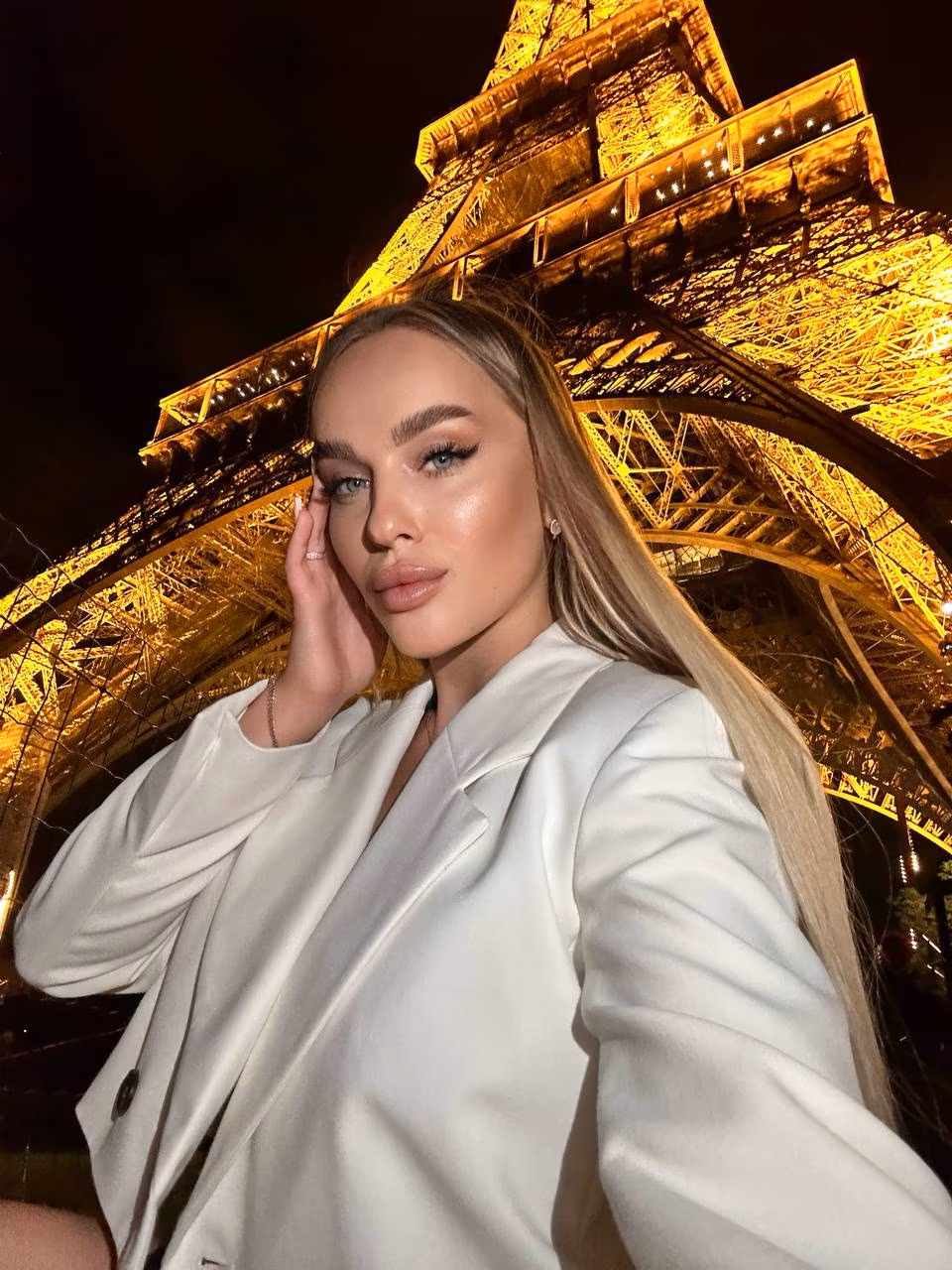 Diana 24 Kyiv Ukraine A charming bride with traditional values