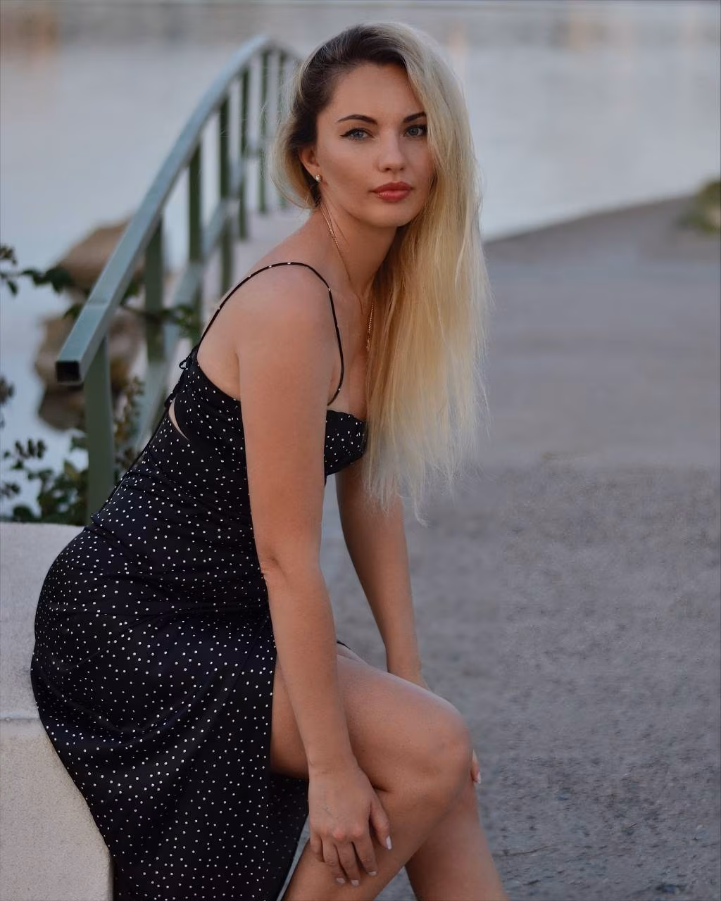 Olga 42 Bucharest Romania Charmed bride seeking a lifelong partner