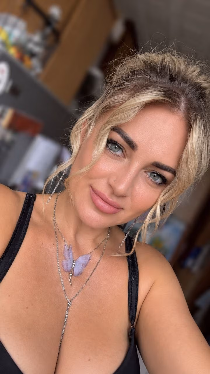 Yuliia 43 Dnipro Ukraine Charmer bride seeking a gentleman