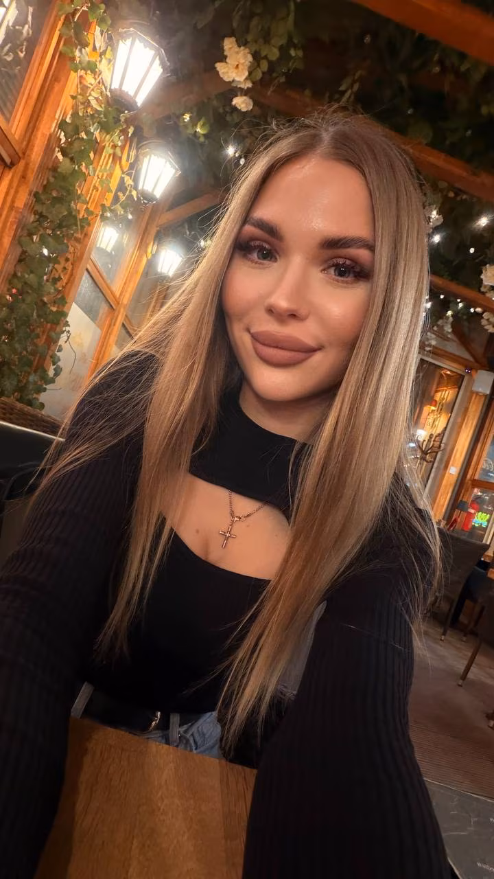 Karyna 27 Greifswald Germany Charmer bride seeking a responsible man
