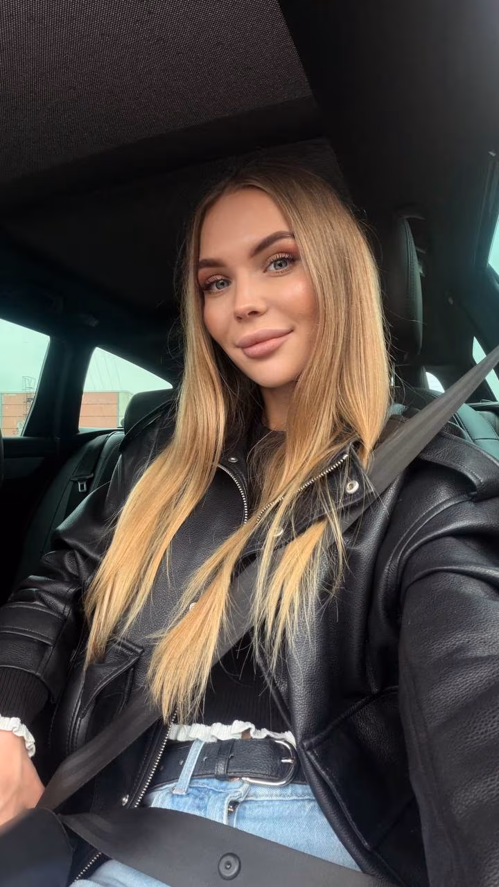 Karyna 27 Greifswald Germany Charmer bride seeking a responsible man