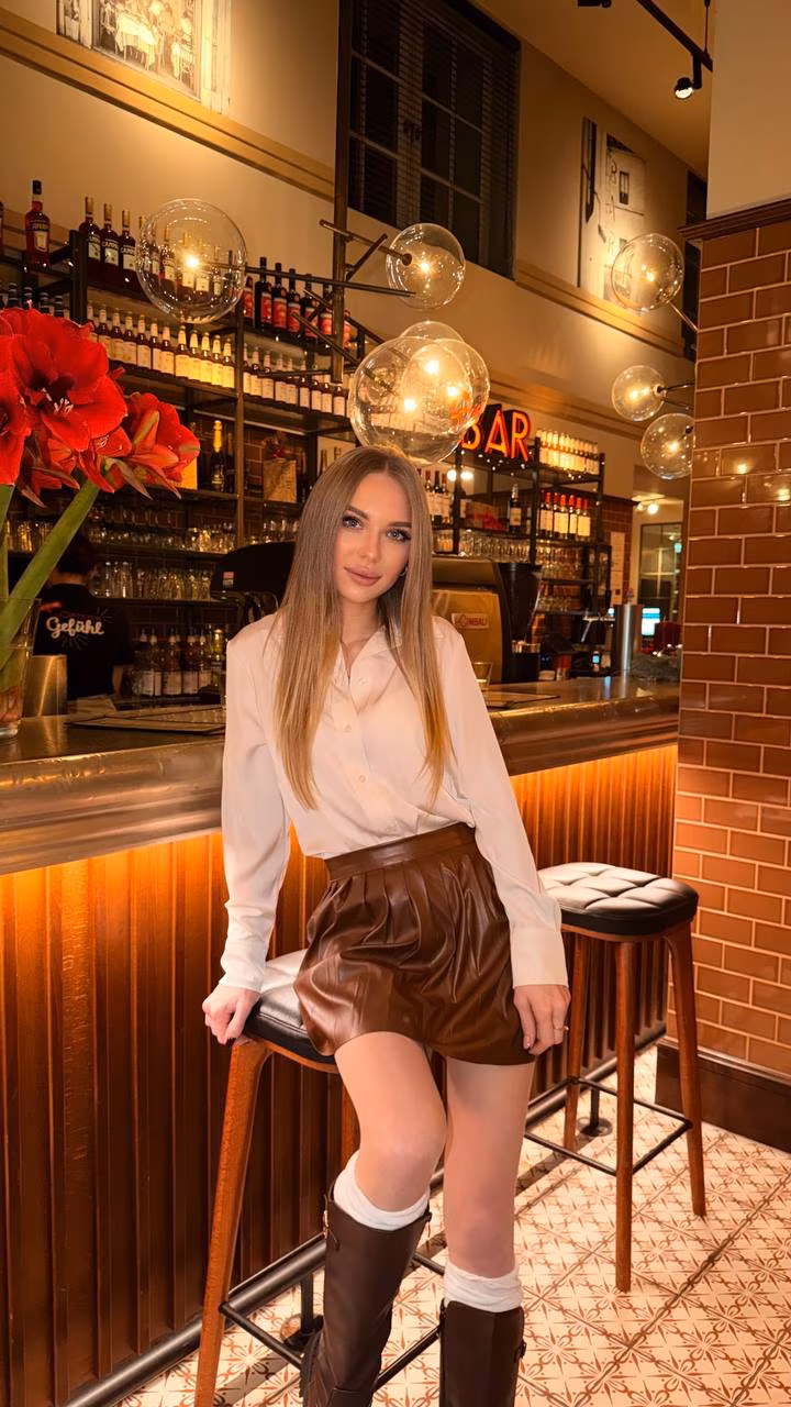 Karyna 27 Greifswald Germany Charmer bride seeking a responsible man