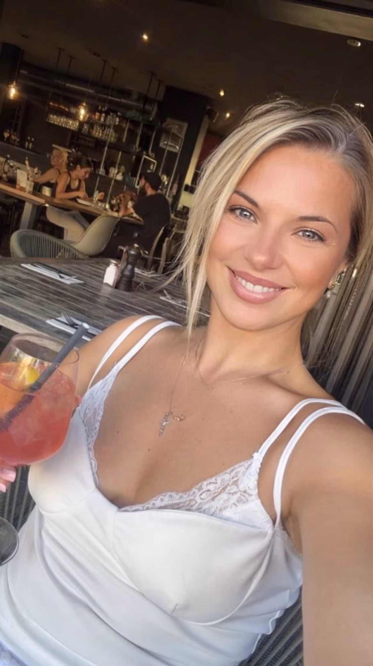 Yulia 46 Weil am Rhein Germany Charming bride looking for her soulmate