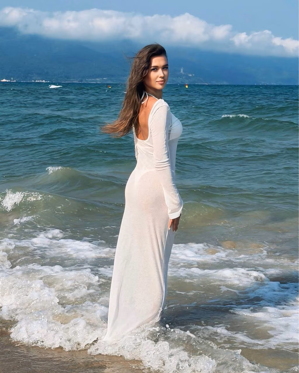 Mariamna 25 Rivne / Danang Ukraine Charming bride seeking true love
