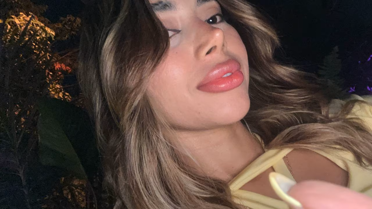 Jenifer 28 Cali Colombia Charms of a bride are everlasting