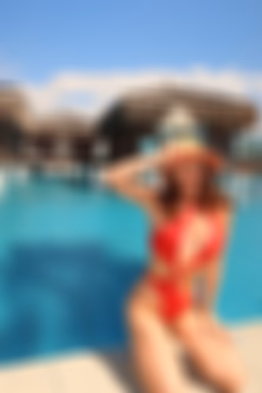 Anna 32 Beausoleil France Im a bride with a charming personality