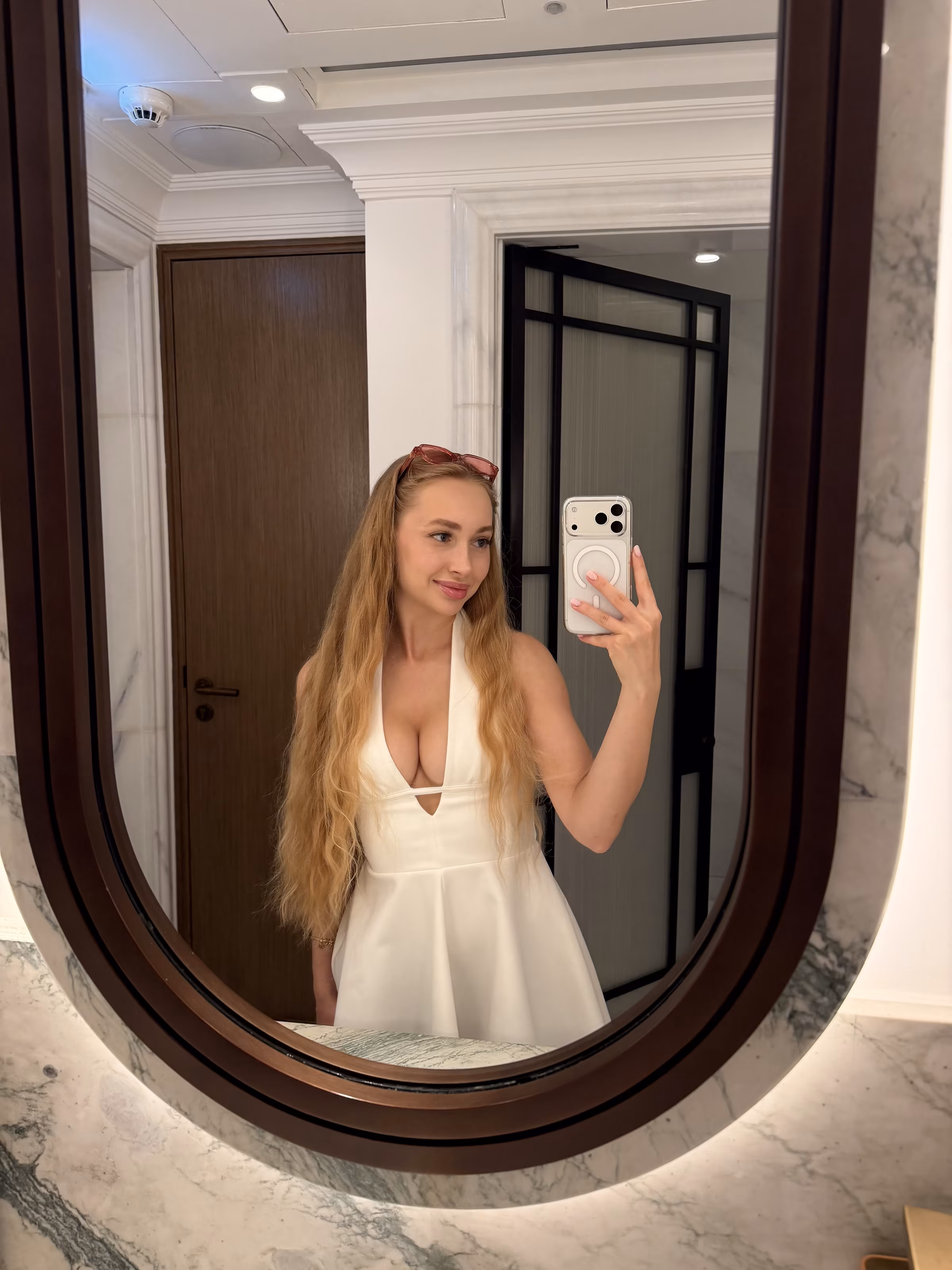 Svitlana 26 Kyiv Ukraine Im a charming bride with a big heart