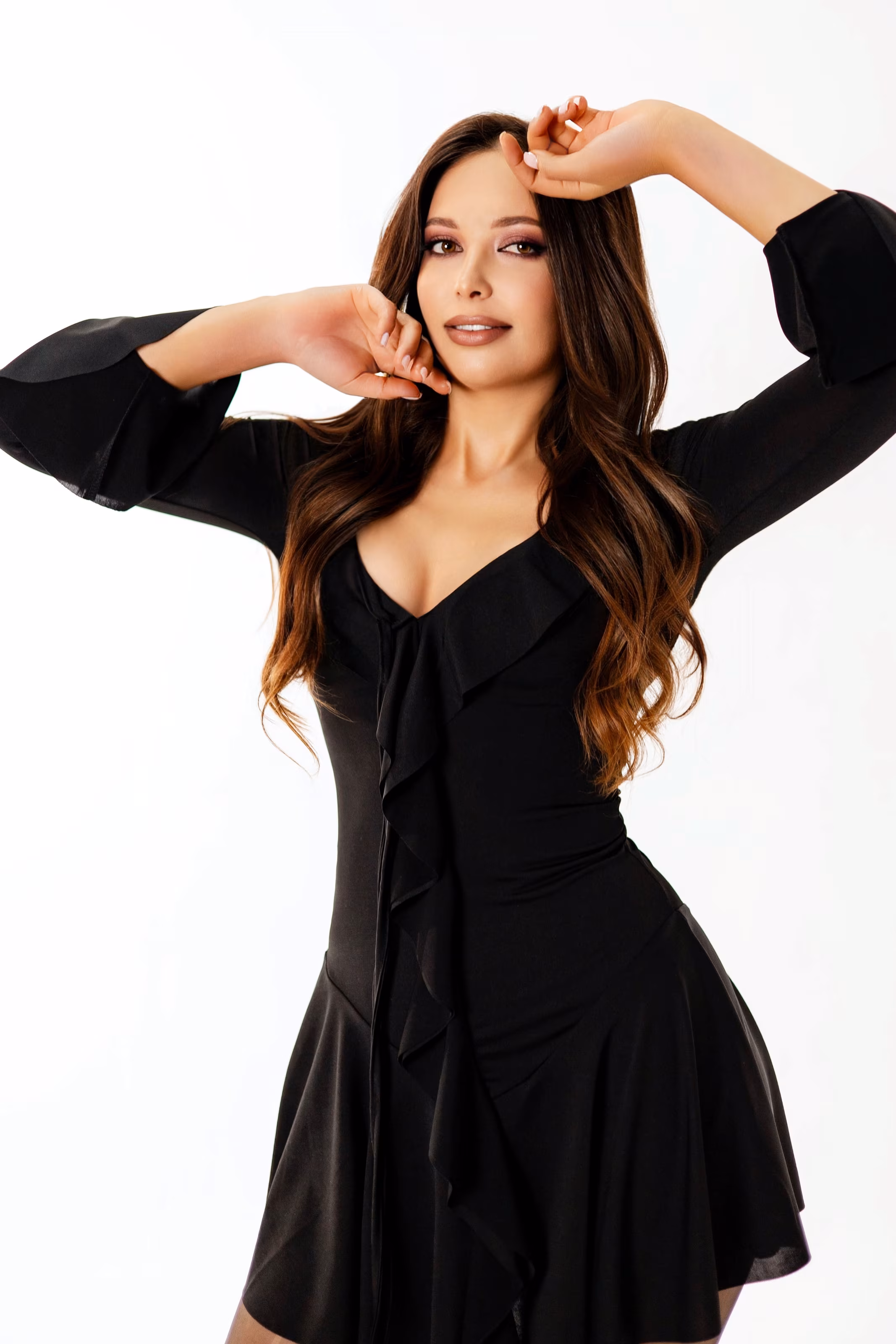 Mary 25 Kyiv  Ukraine Im a charming bride with strong values