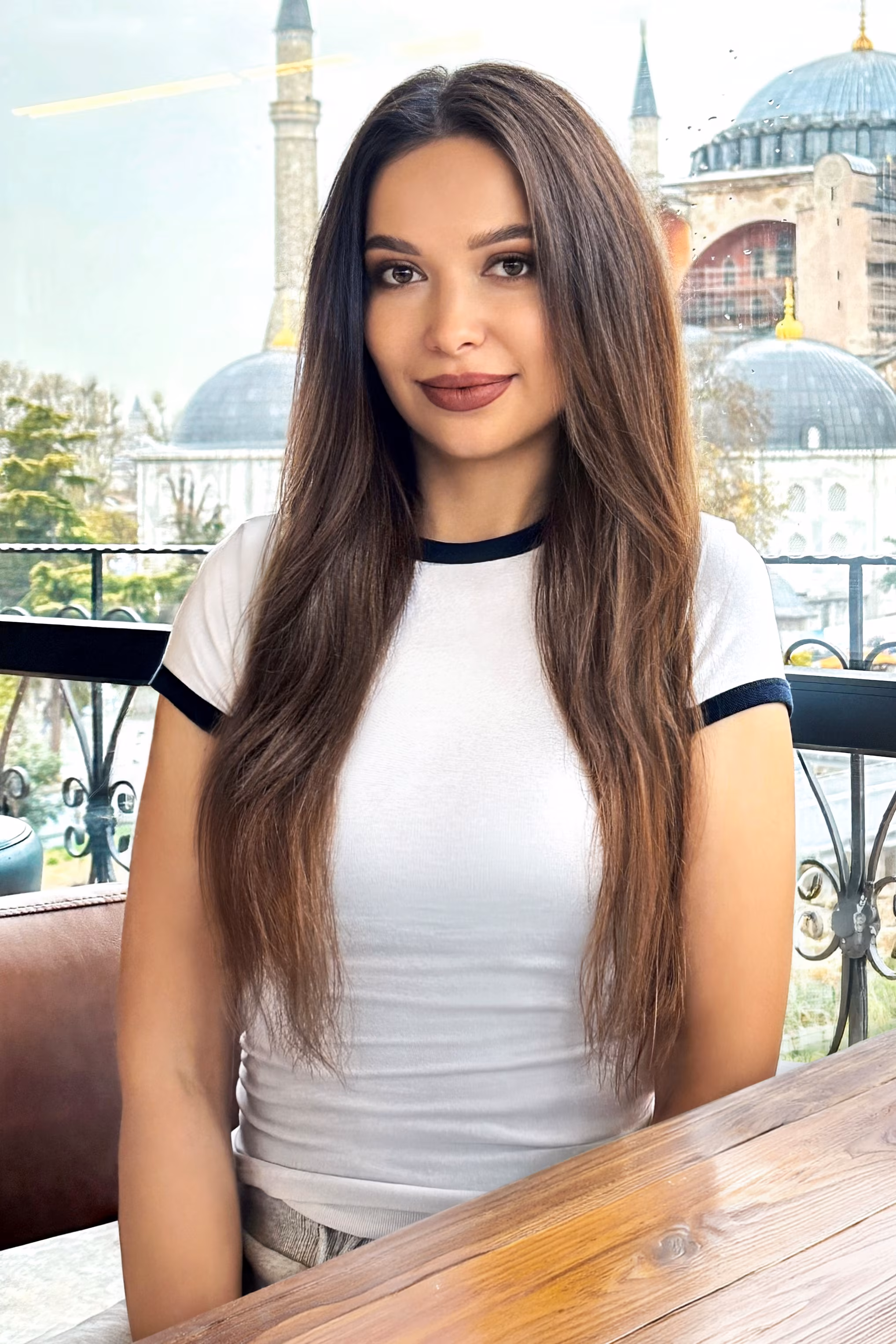 Mary 25 Kyiv  Ukraine Im a charming bride with strong values
