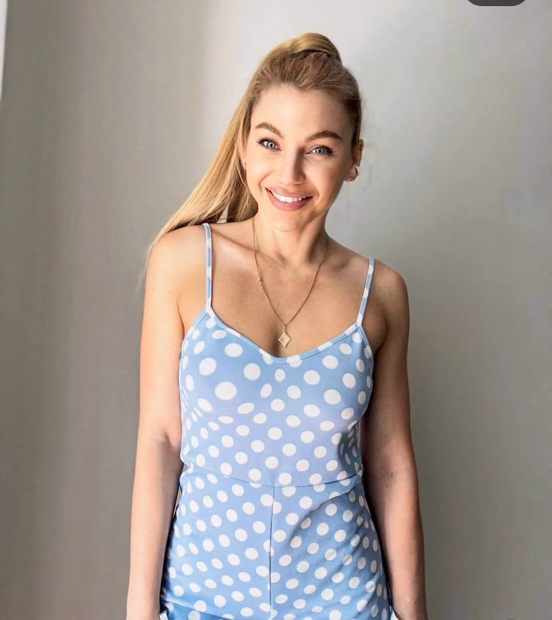 Alena 36 Kharkiv Ukraine Charming bride looking for her destiny