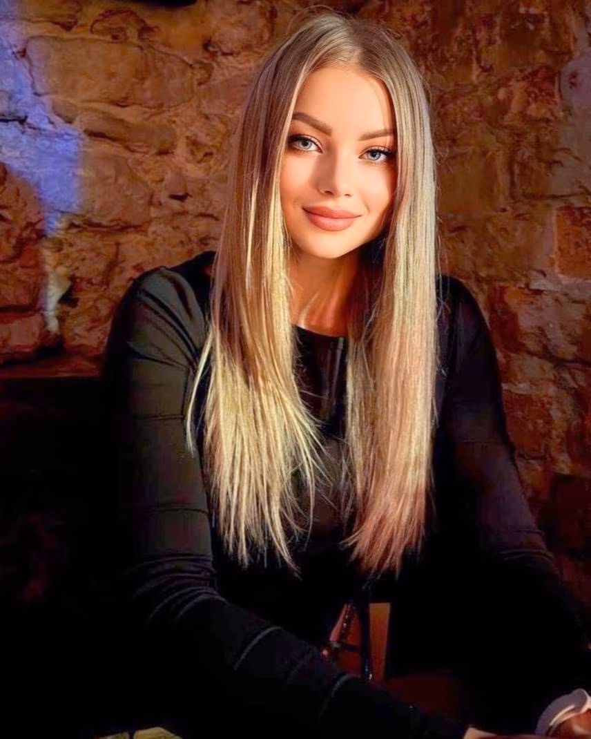 Anna 35 Ivano-Frankivsk Ukraine Charms of a bride are timeless