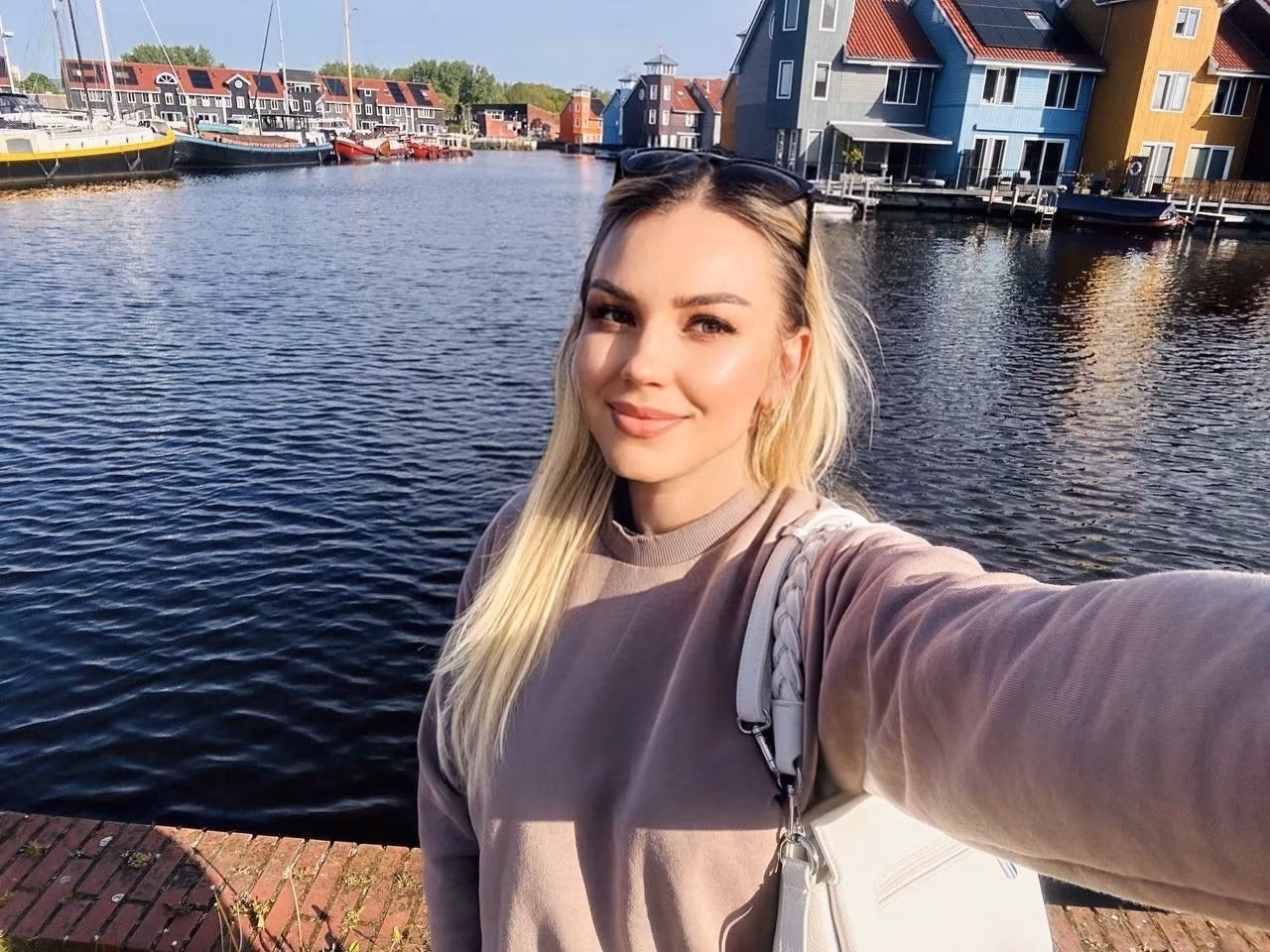 Nataliia 44 Hannover Germany Charms of a bride bring happiness