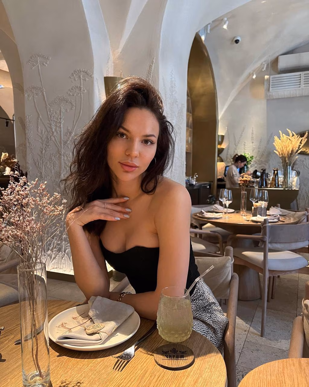 Alyona Kazan Russia Im a bride with charming charisma