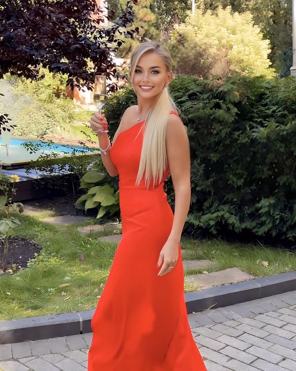 Ketino 46 Skien Norway Im a charmed bride with a fiery spirit