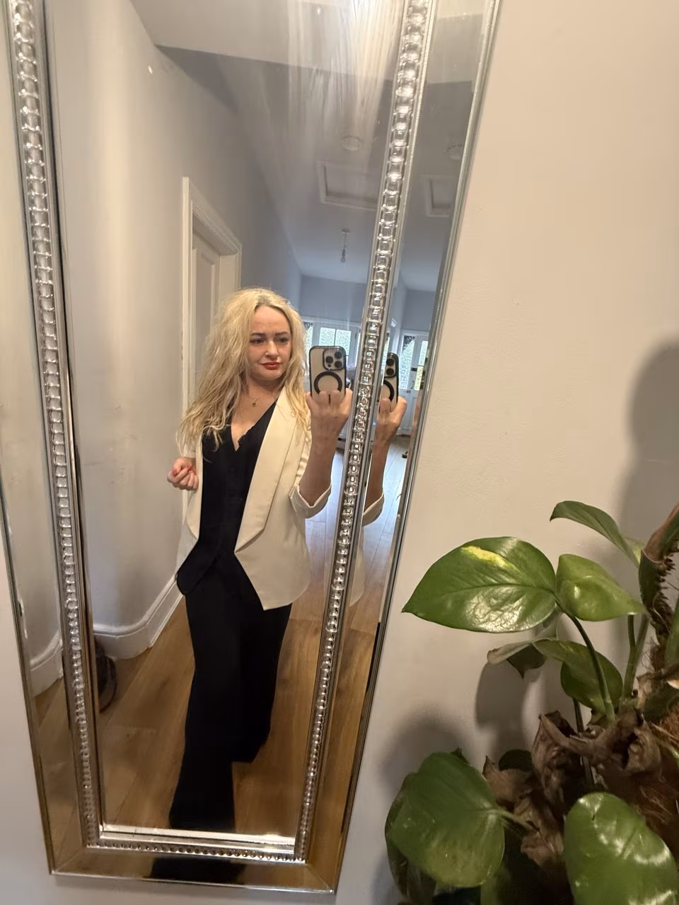 Iryna 40 Tullamore Ireland Im a charming bride with grace