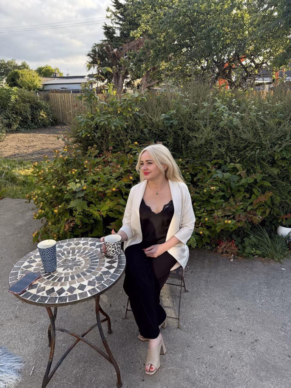 Iryna 40 Tullamore Ireland Im a charming bride with grace