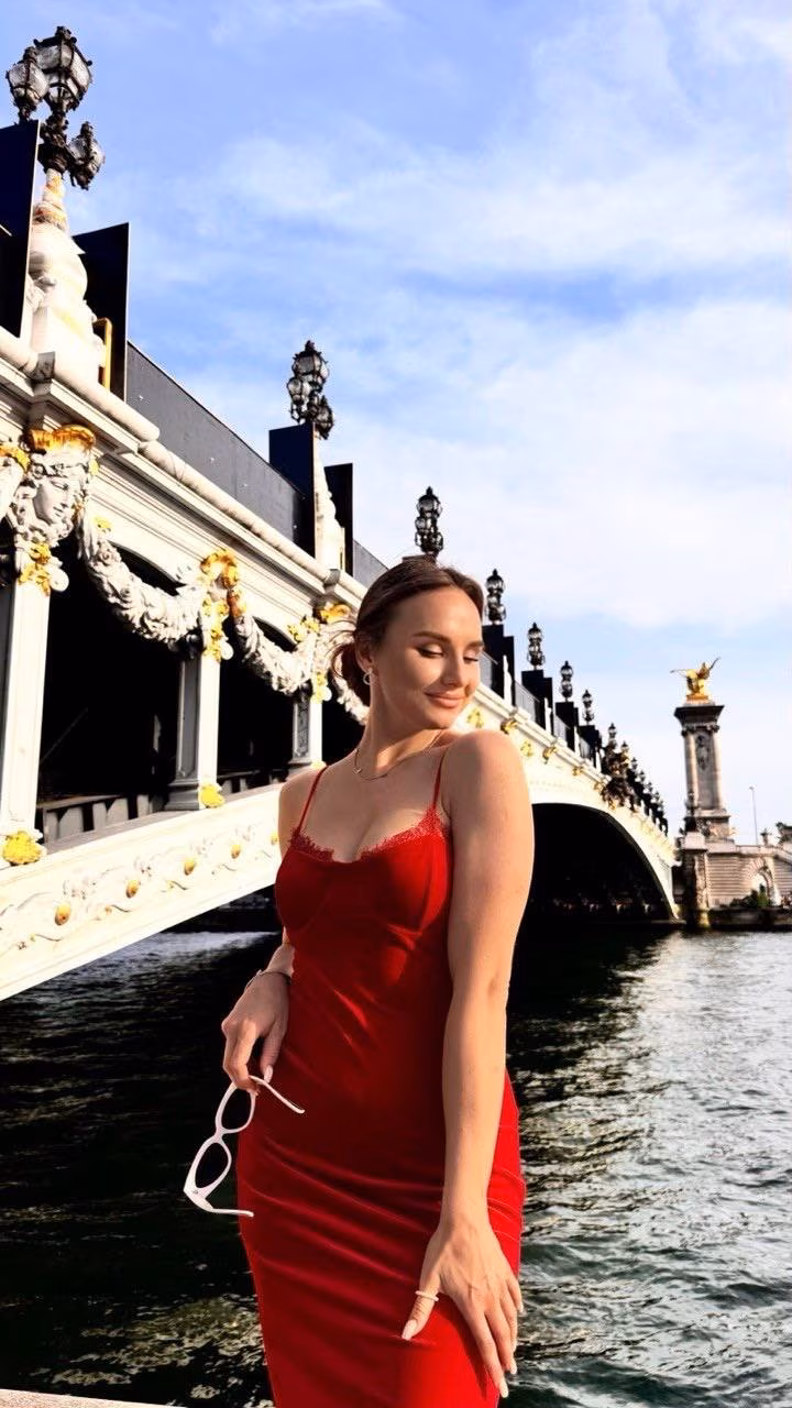 Oksana 31 Frankfurt am Main Germany The charm of a bride is magnetic